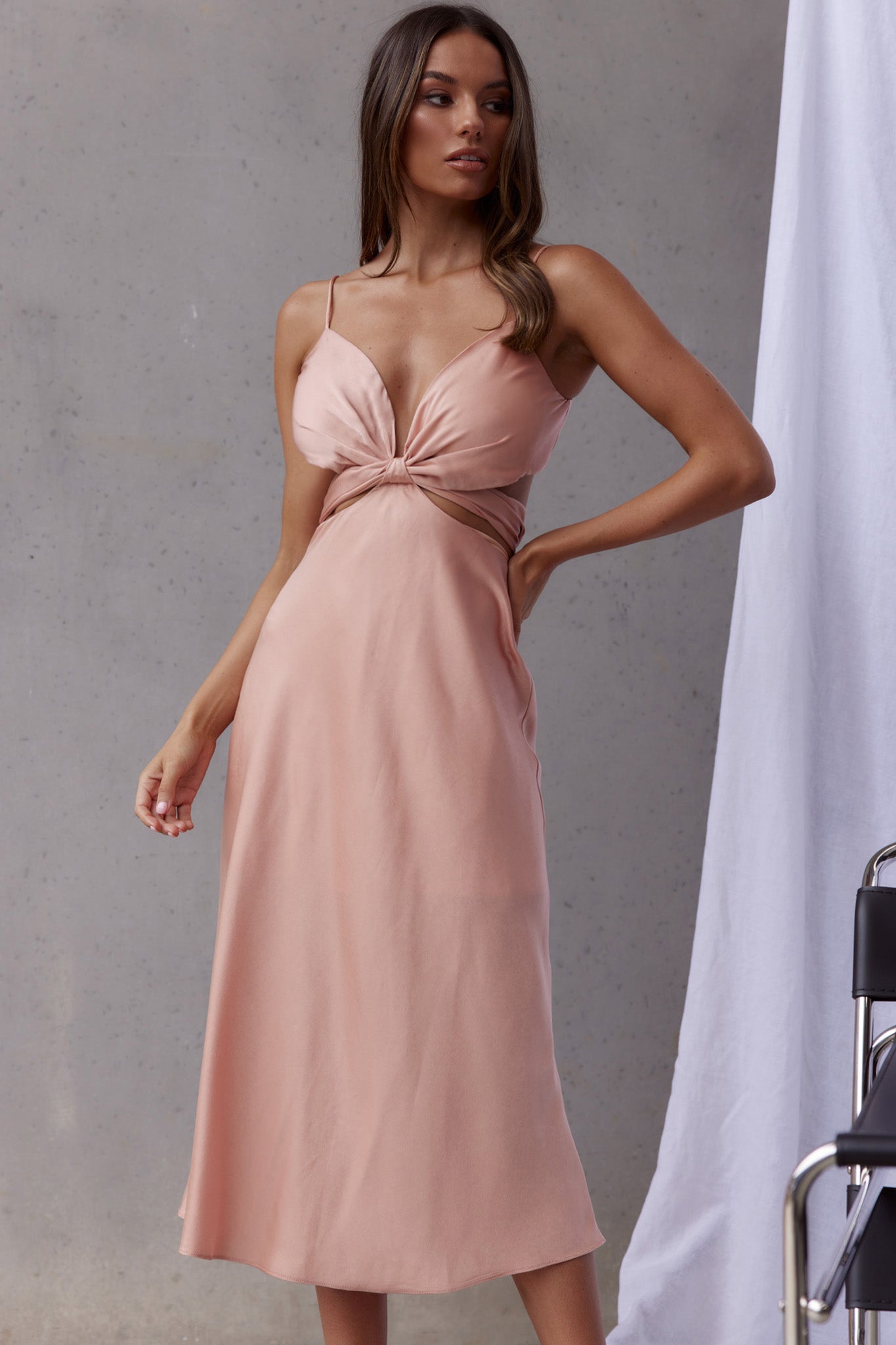 Dance With Me Crossover Bust Midi Dress Peach-Maymioy