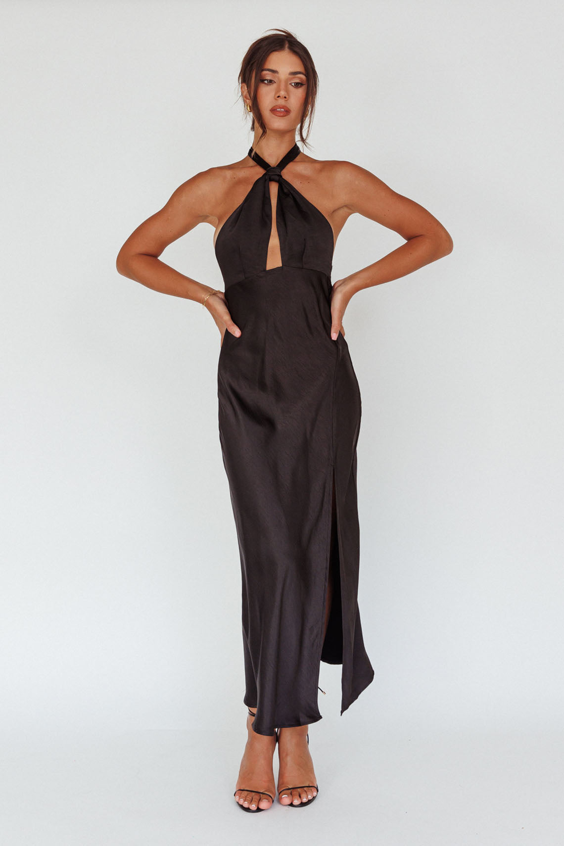 Te Amo Halterneck Open Back Midi Dress Black-Maymioy