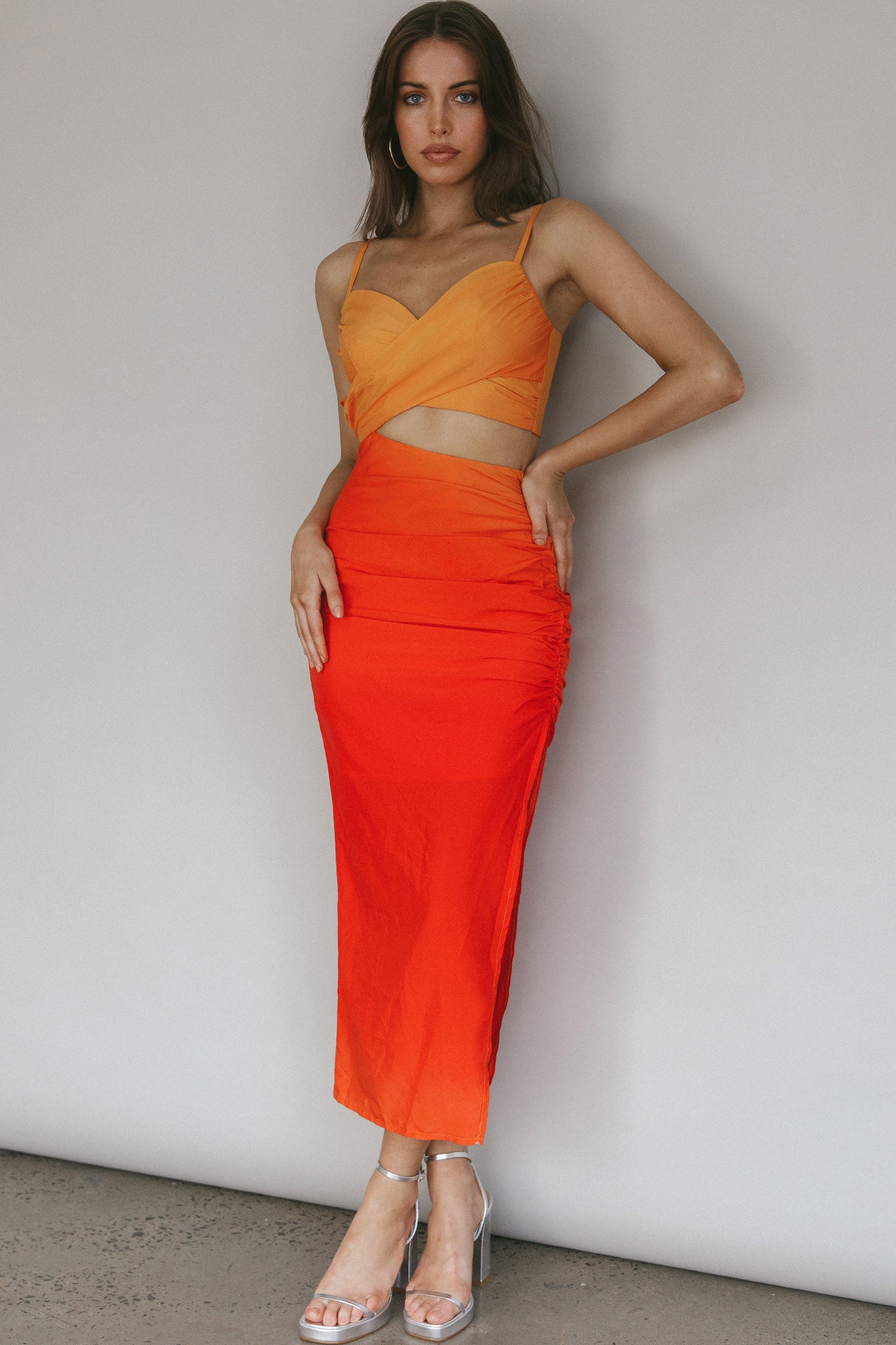 Heart On Fire Cut-Out Waist Midi Dress Orange/Red-Maymioy