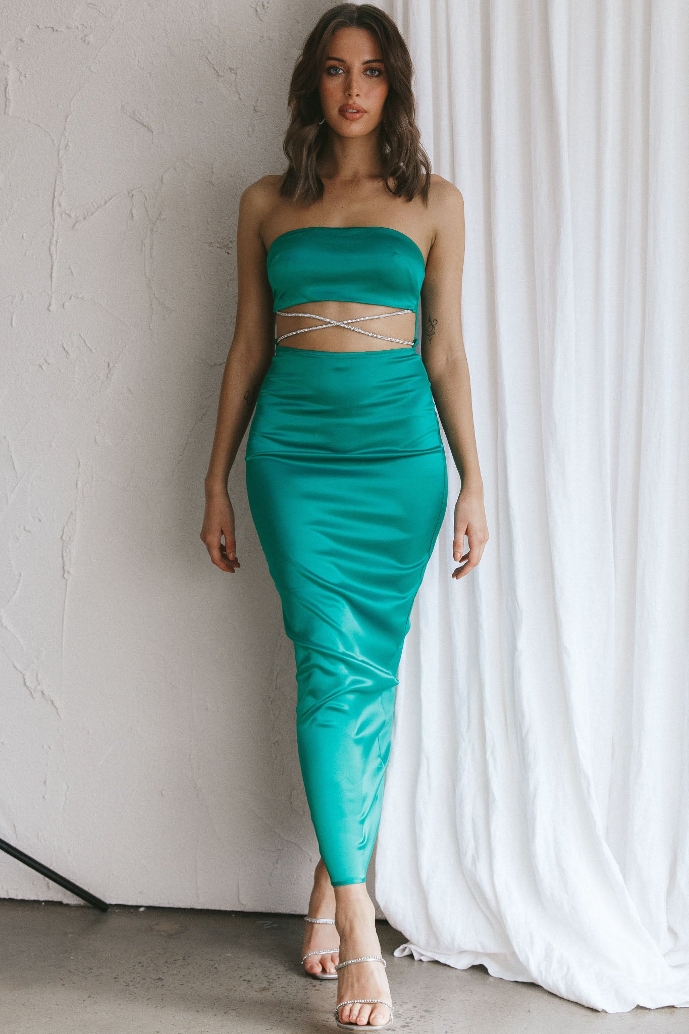 Nohemi Strapless Diamante Maxi Dress Green-Maymioy