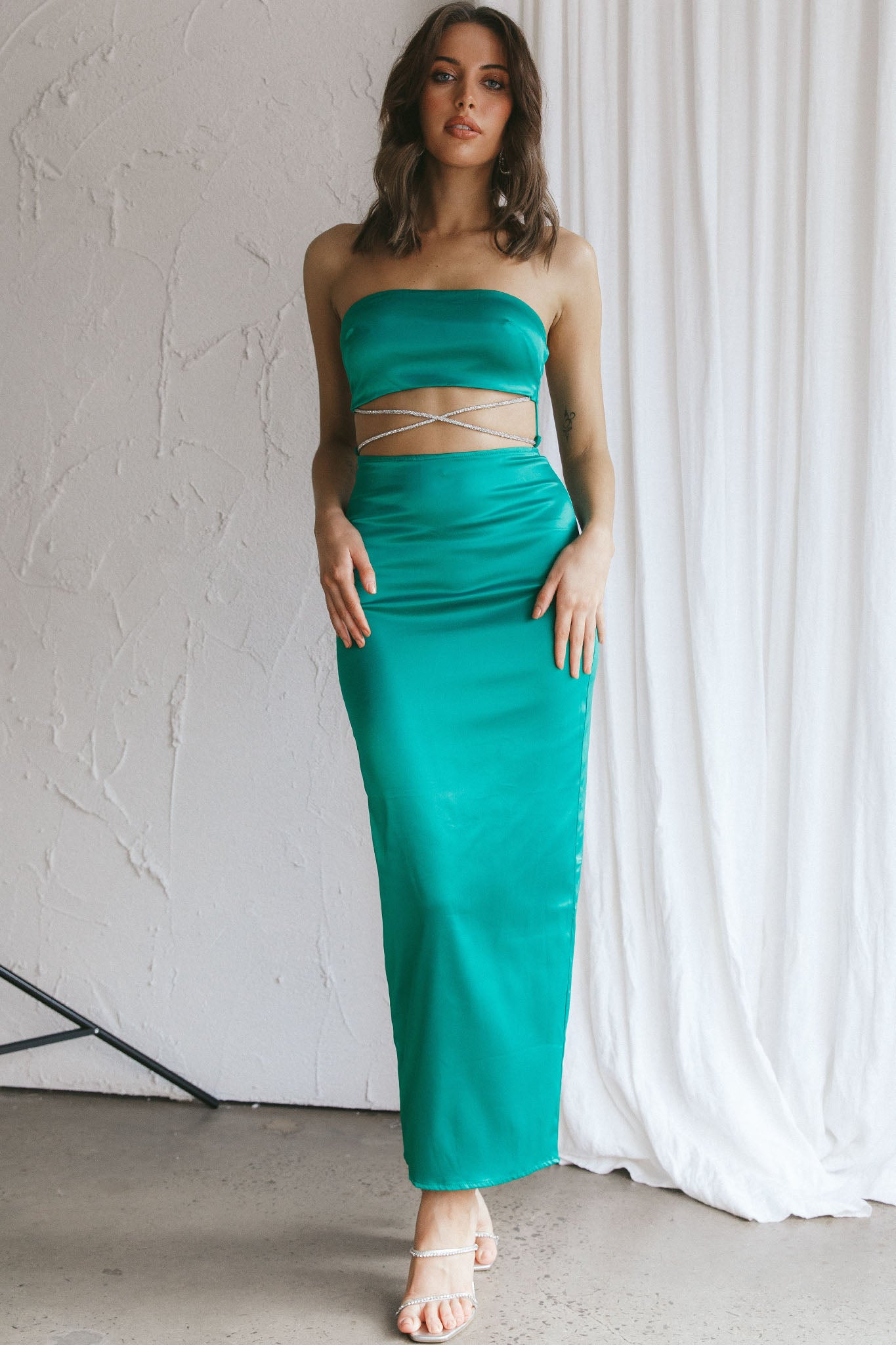 Nohemi Strapless Diamante Maxi Dress Green-Maymioy