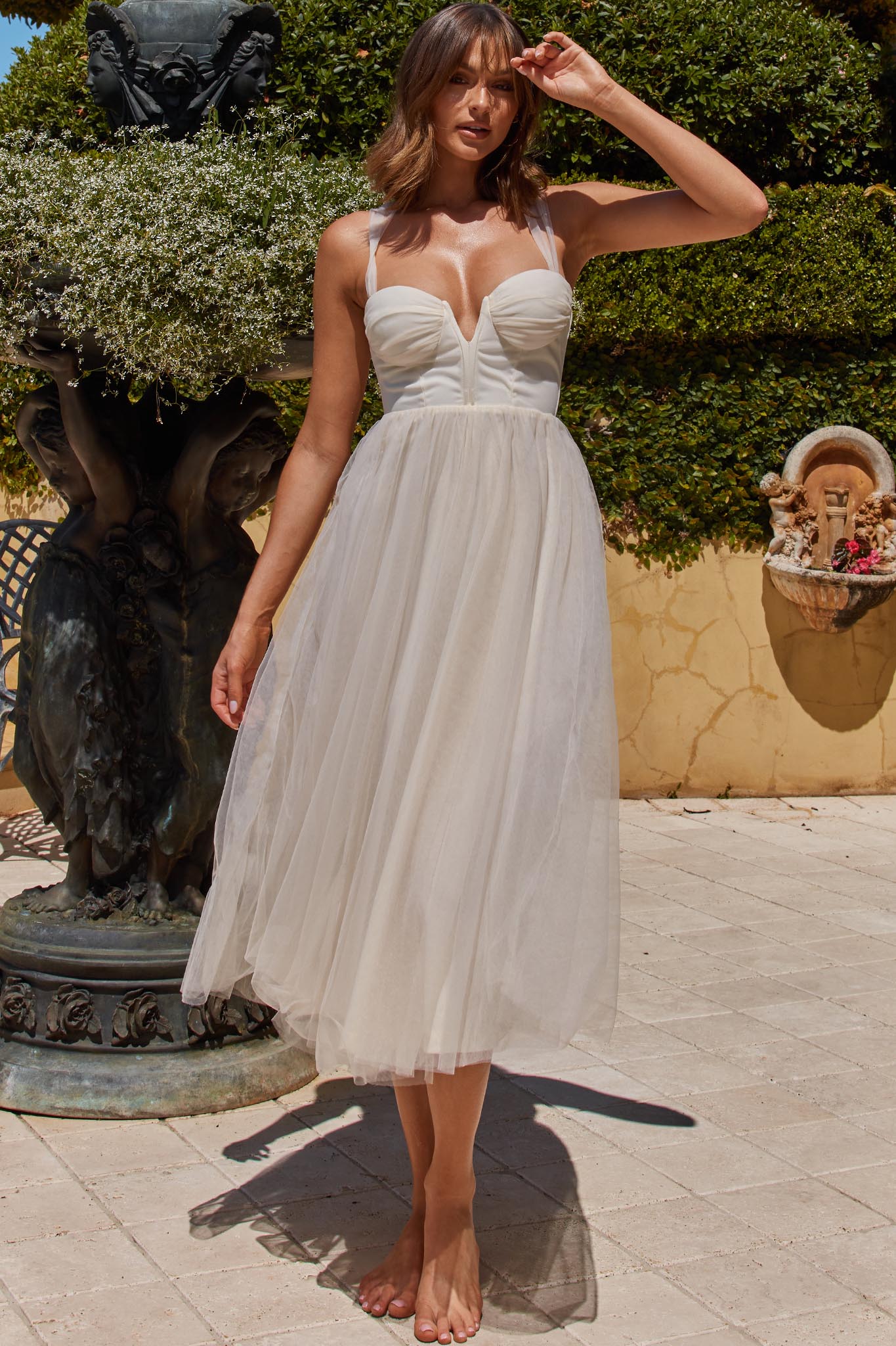 Surreal Lace-Up Back Tulle Midi Dress Butter-Maymioy