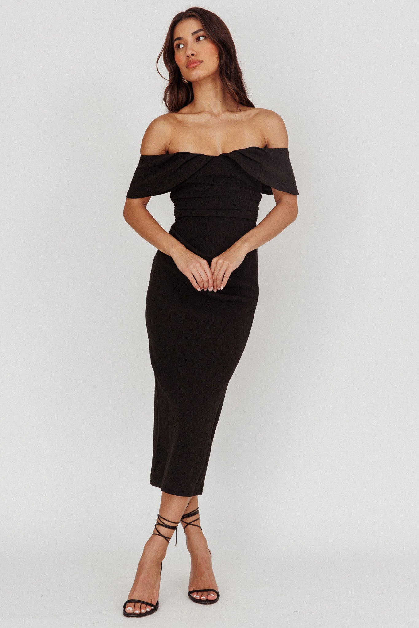Lillianne Off-Shoulder Midi Dress Black-Maymioy