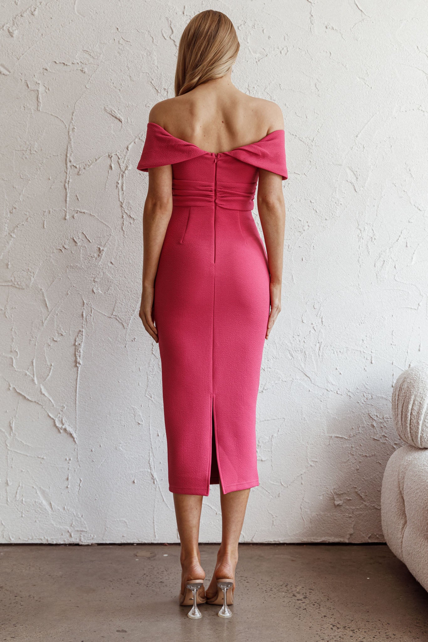 Lillianne Off-Shoulder Midi Dress Fuchsia-Maymioy