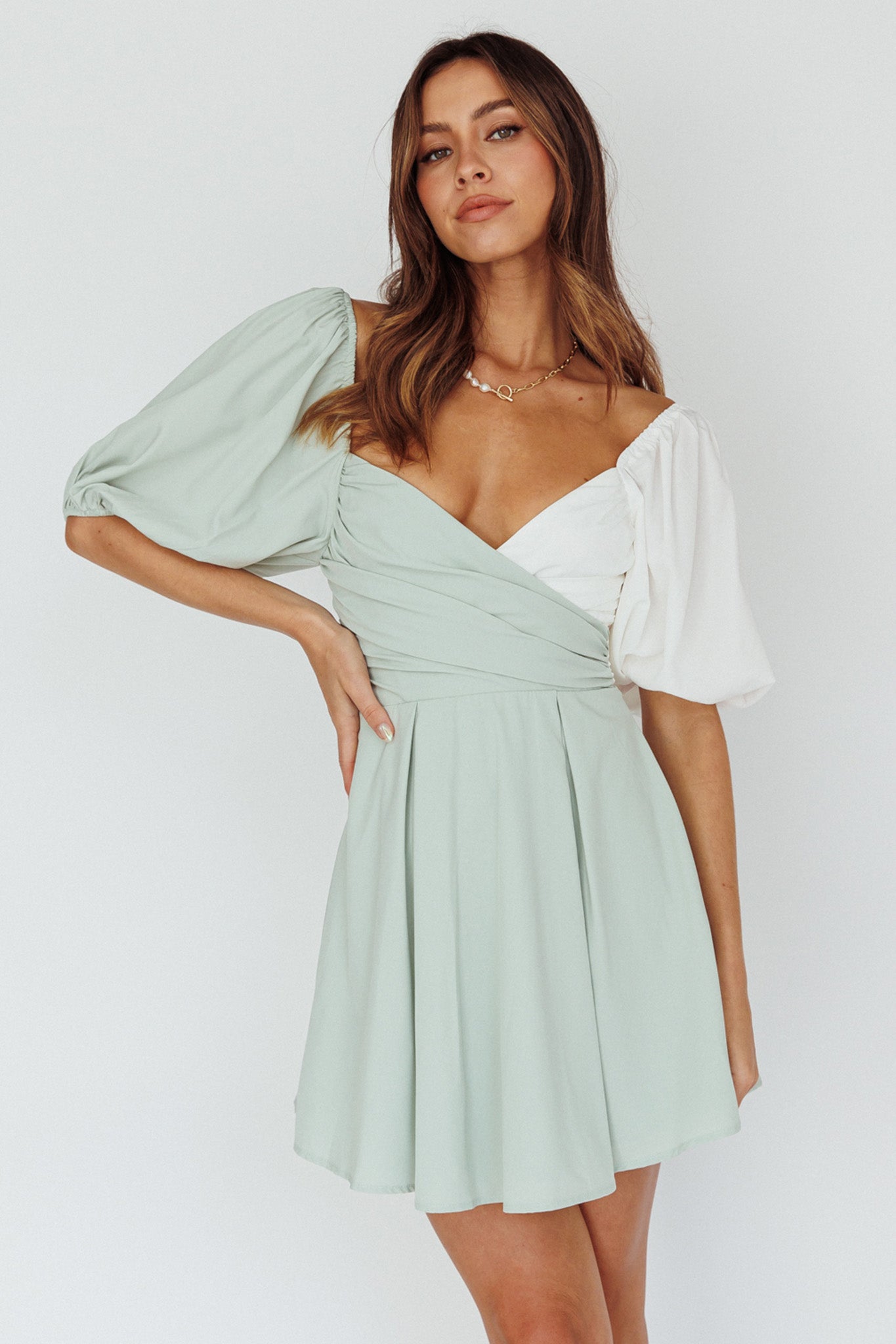 Melie Puff Sleeve Mini Dress Pistachio/White-Maymioy