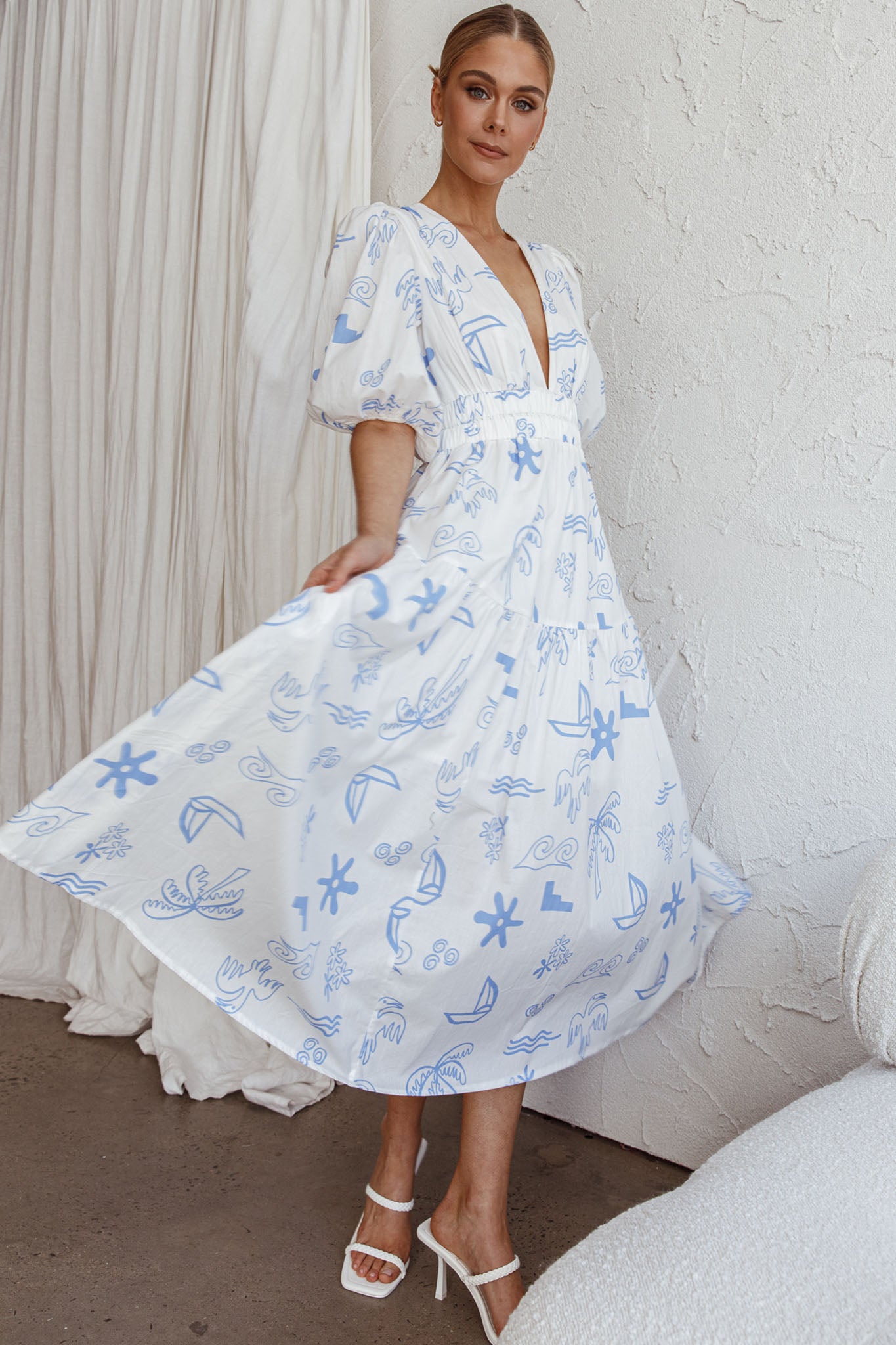 Summer Land V-Neckline Midi Dress Printed White-Maymioy