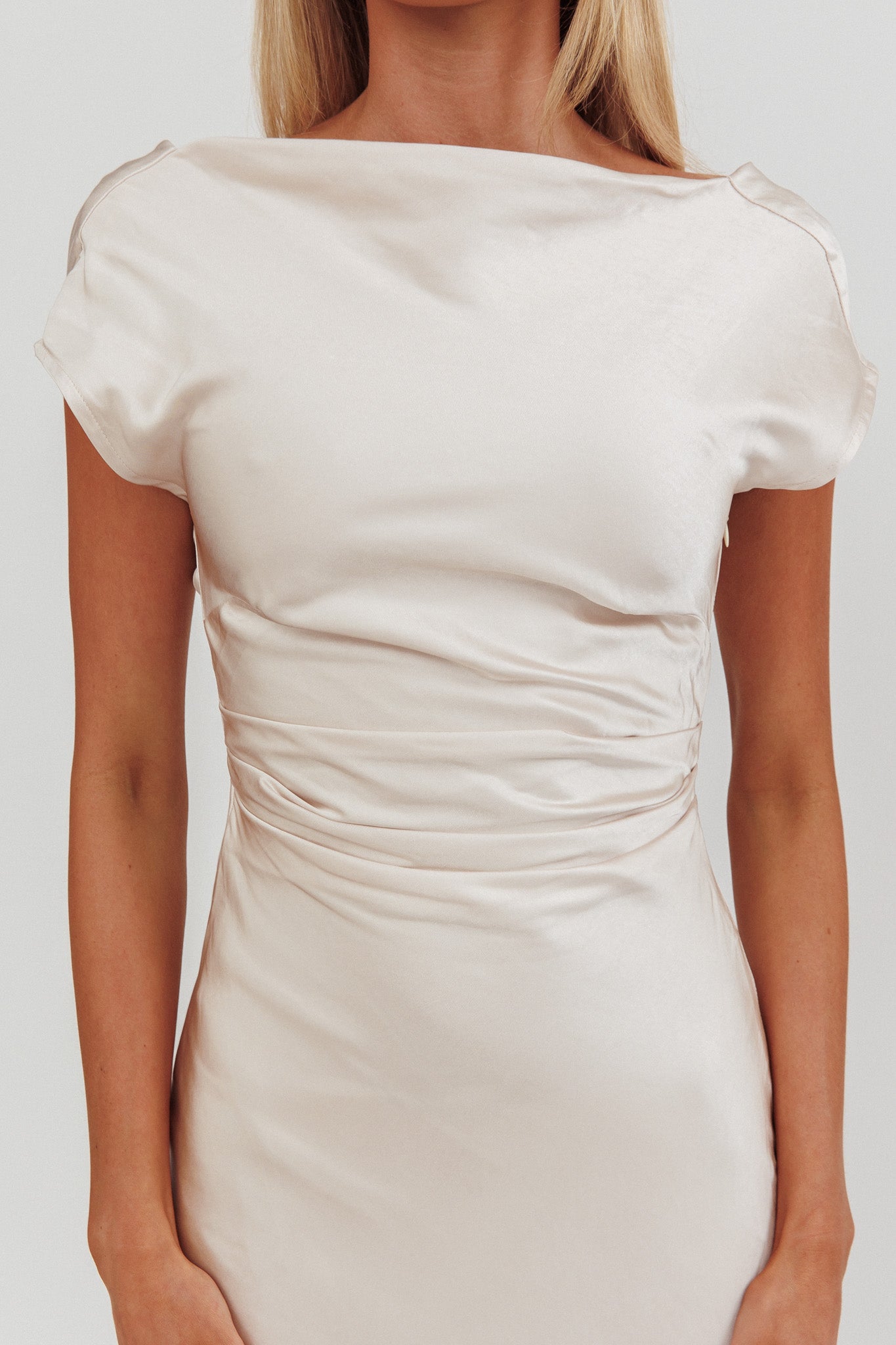 Loveland Cap Sleeve Cowl Back Midi Dress Champagne-Maymioy