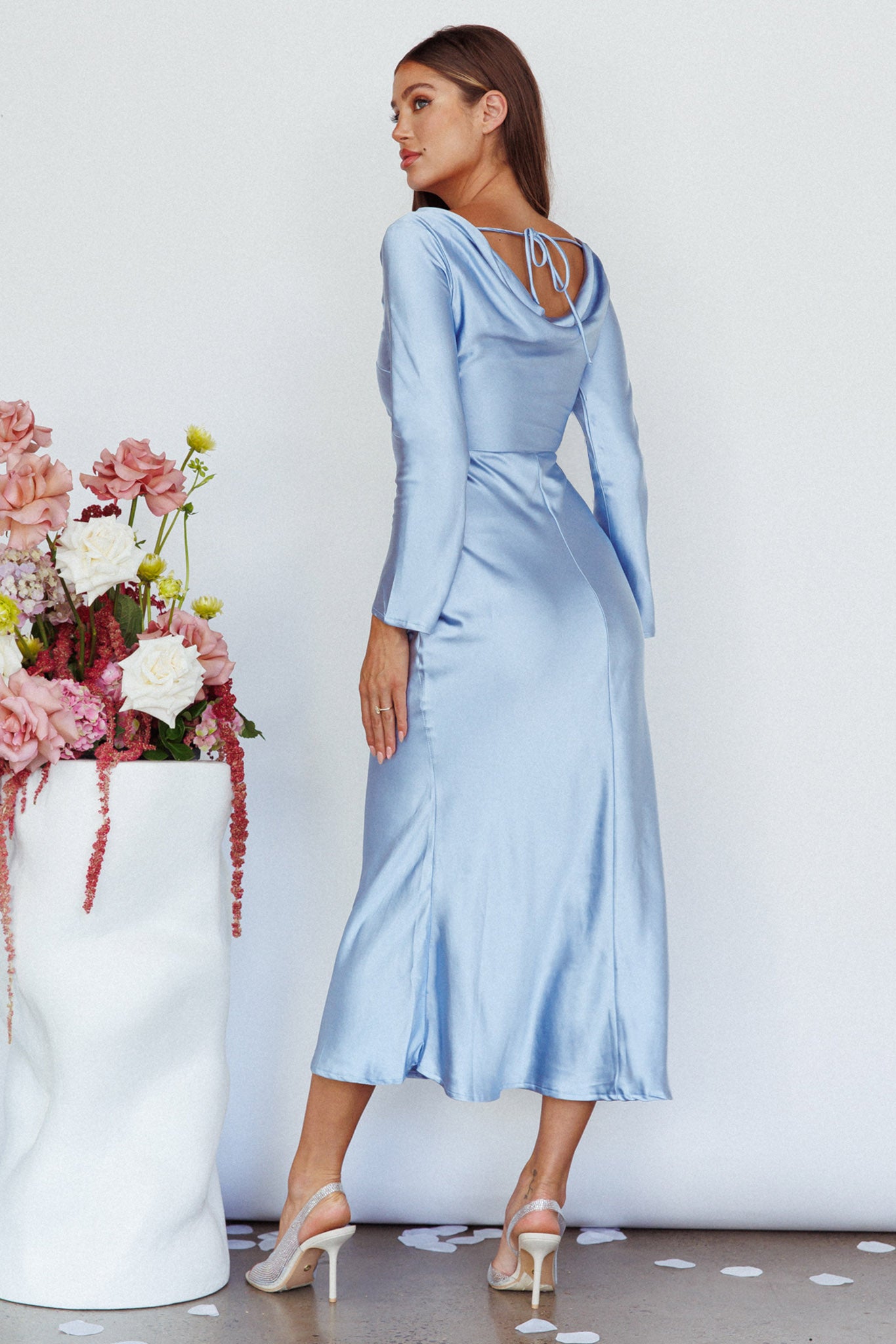 Loveland Cowl Back Midi Dress Ice-Maymioy