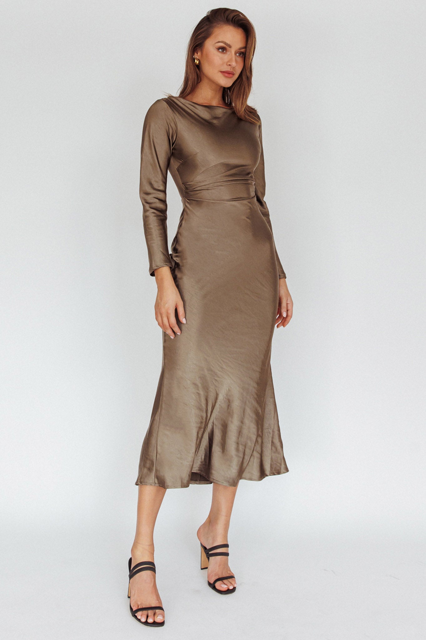 Loveland Cowl Back Midi Dress Olive-Maymioy