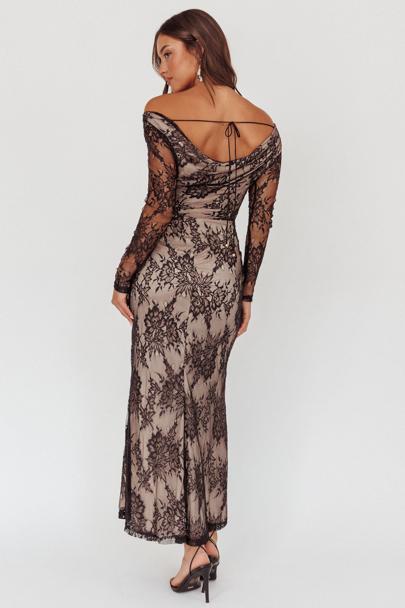 Loveland Off-Shoulder Lace Maxi Dress Black-Maymioy