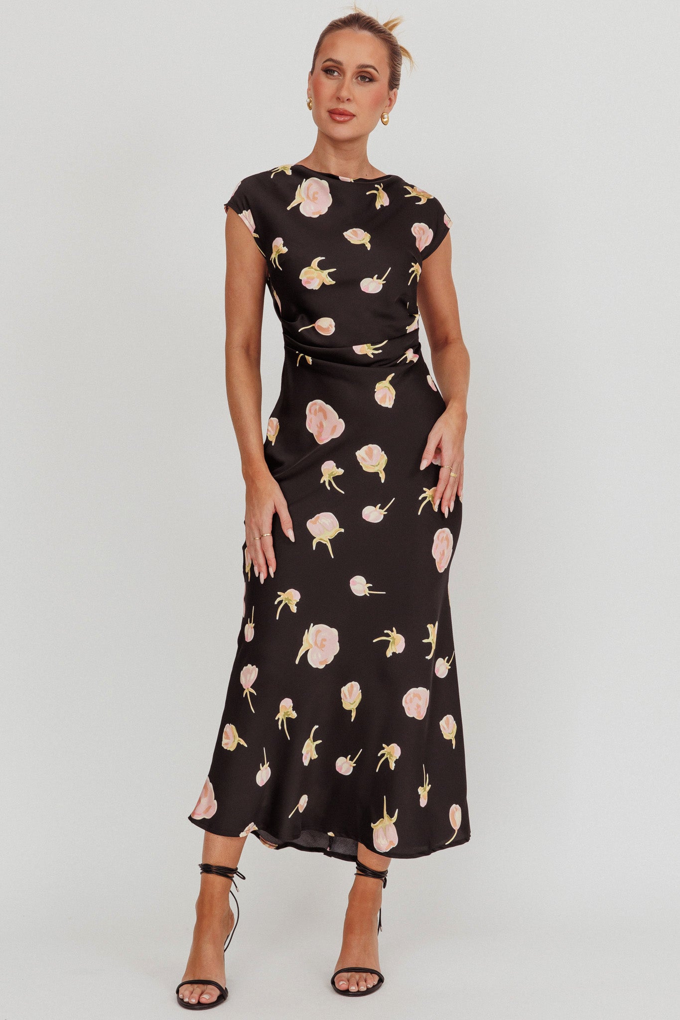 Loveland Floral Print Cowl Back Maxi Dress Oyster-Maymioy