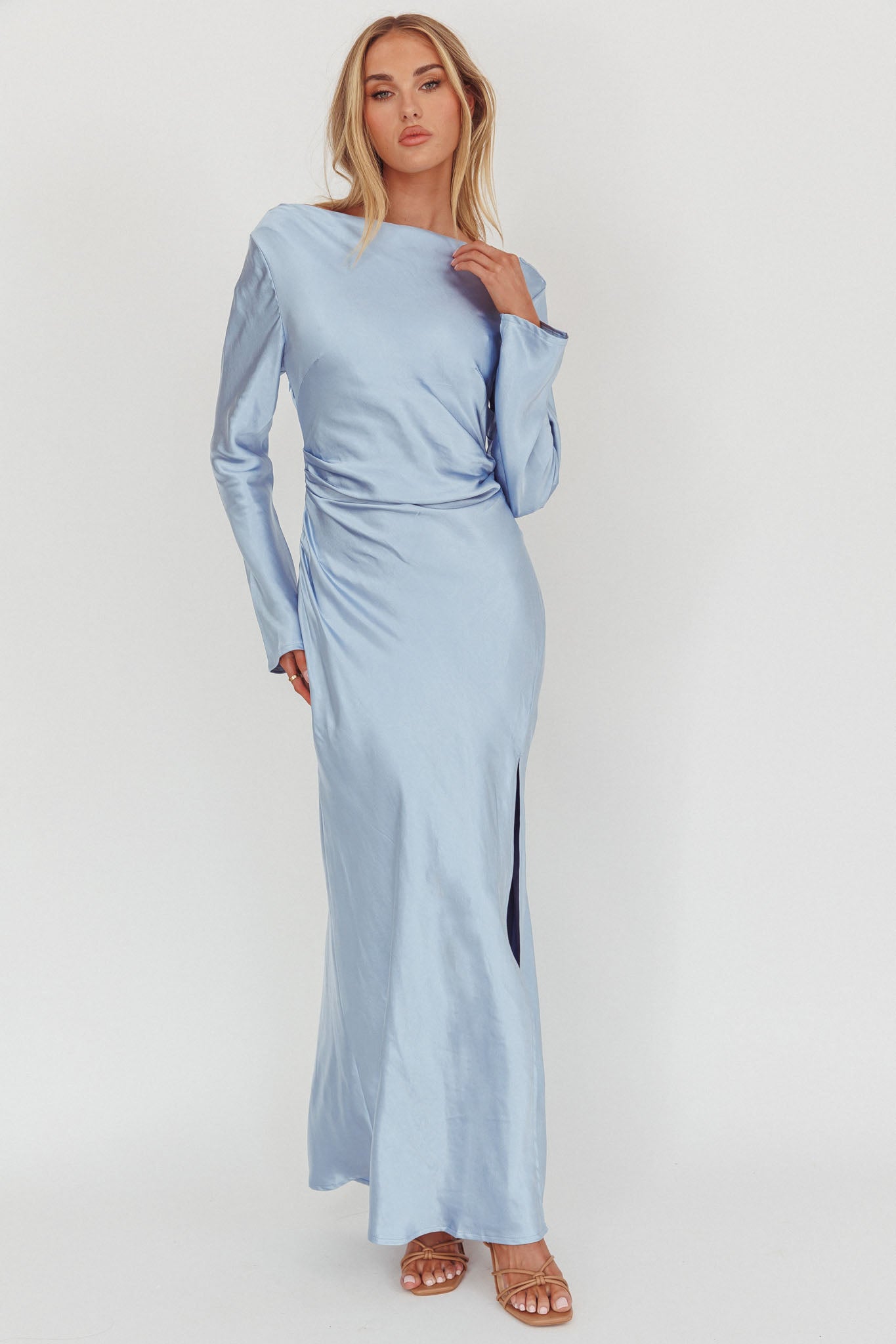 Loveland Long Sleeve Cowl Back Maxi Dress Blue-Maymioy