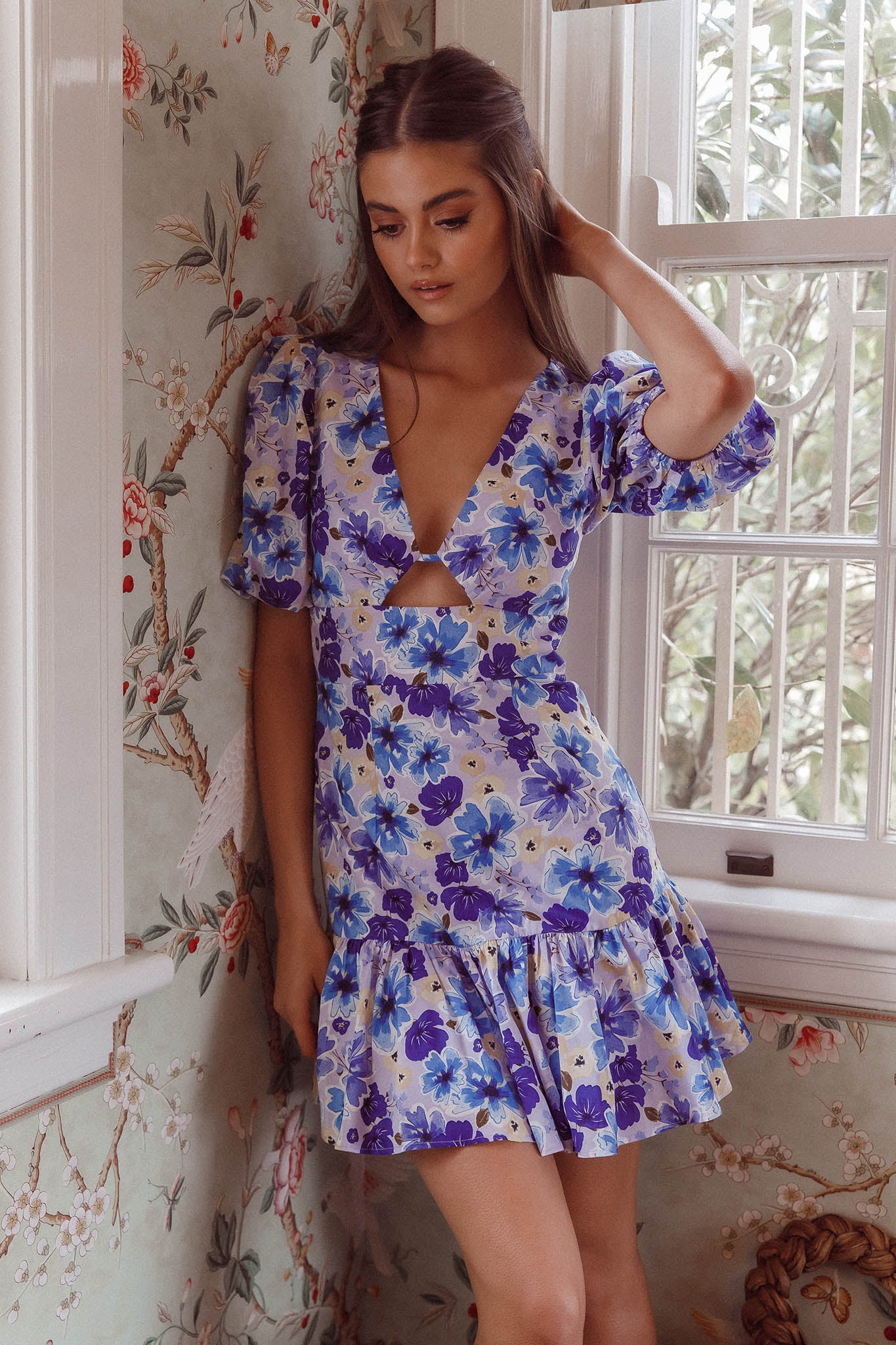 Jemilia Cut-Out Bust Flounce Mini Dress Floral Blue-Maymioy