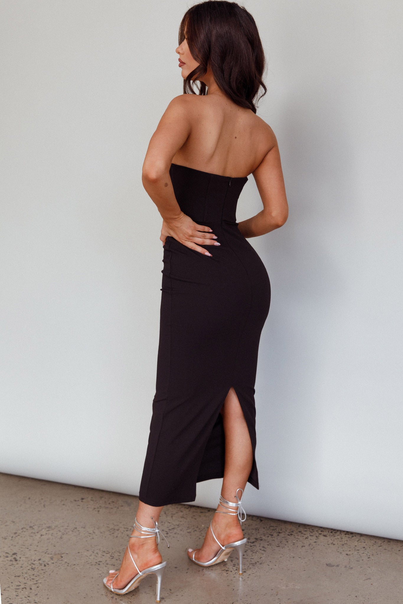 First Date Sweetheart Neckline Midi Dress Black-Maymioy