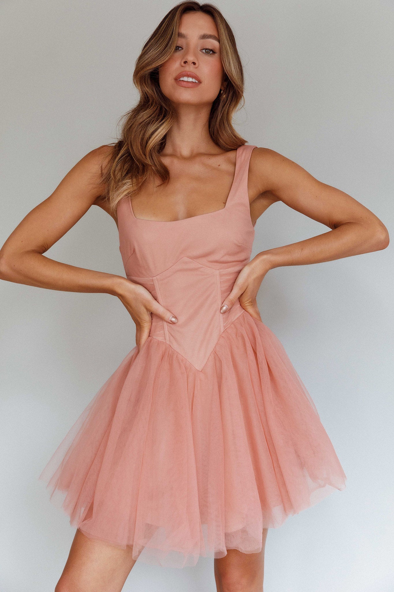 La Ballerine Layered Mesh Mini Dress Lipstick-Maymioy
