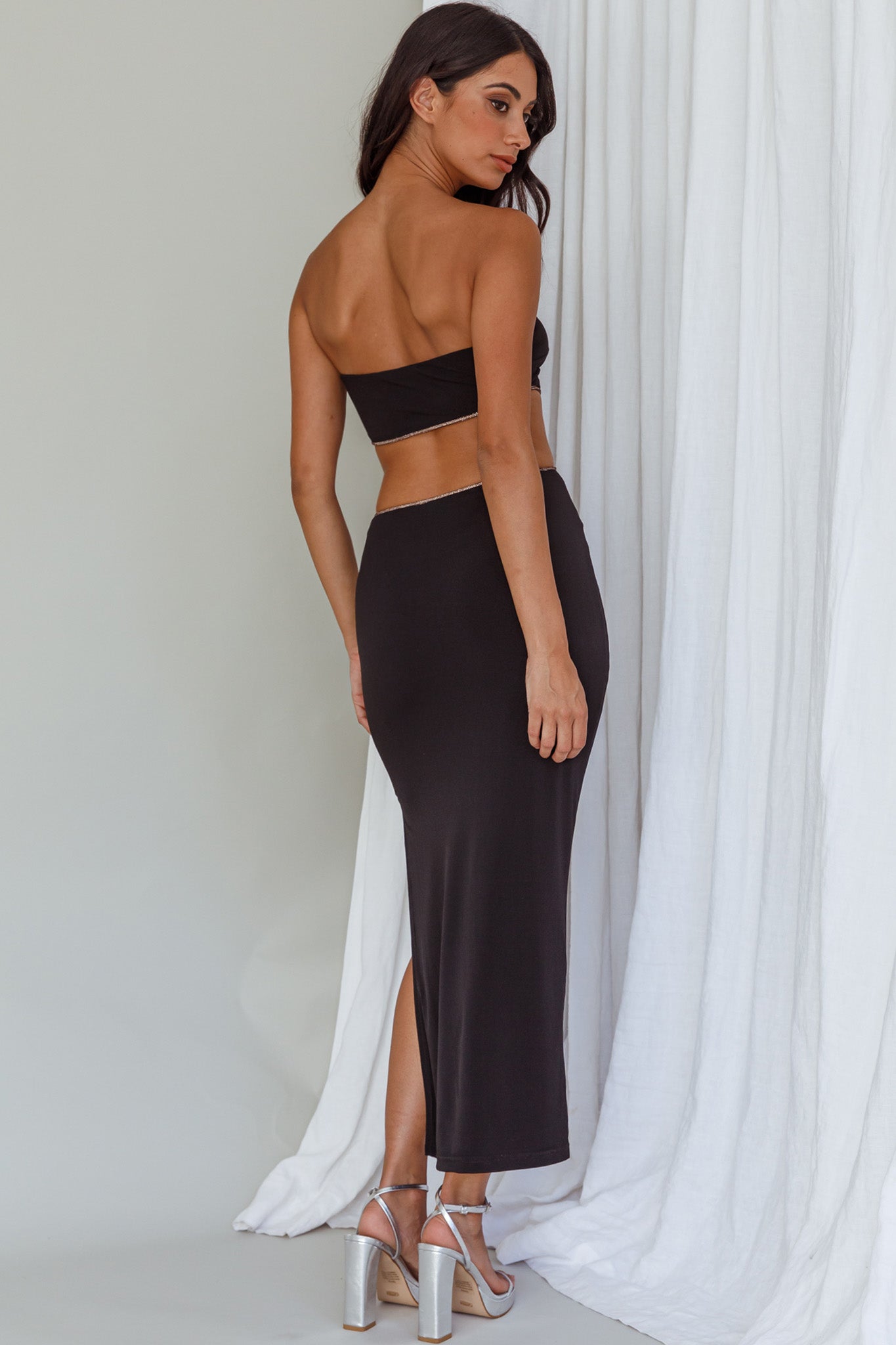 Bridget Cut-Out Midi Dress Black-Maymioy