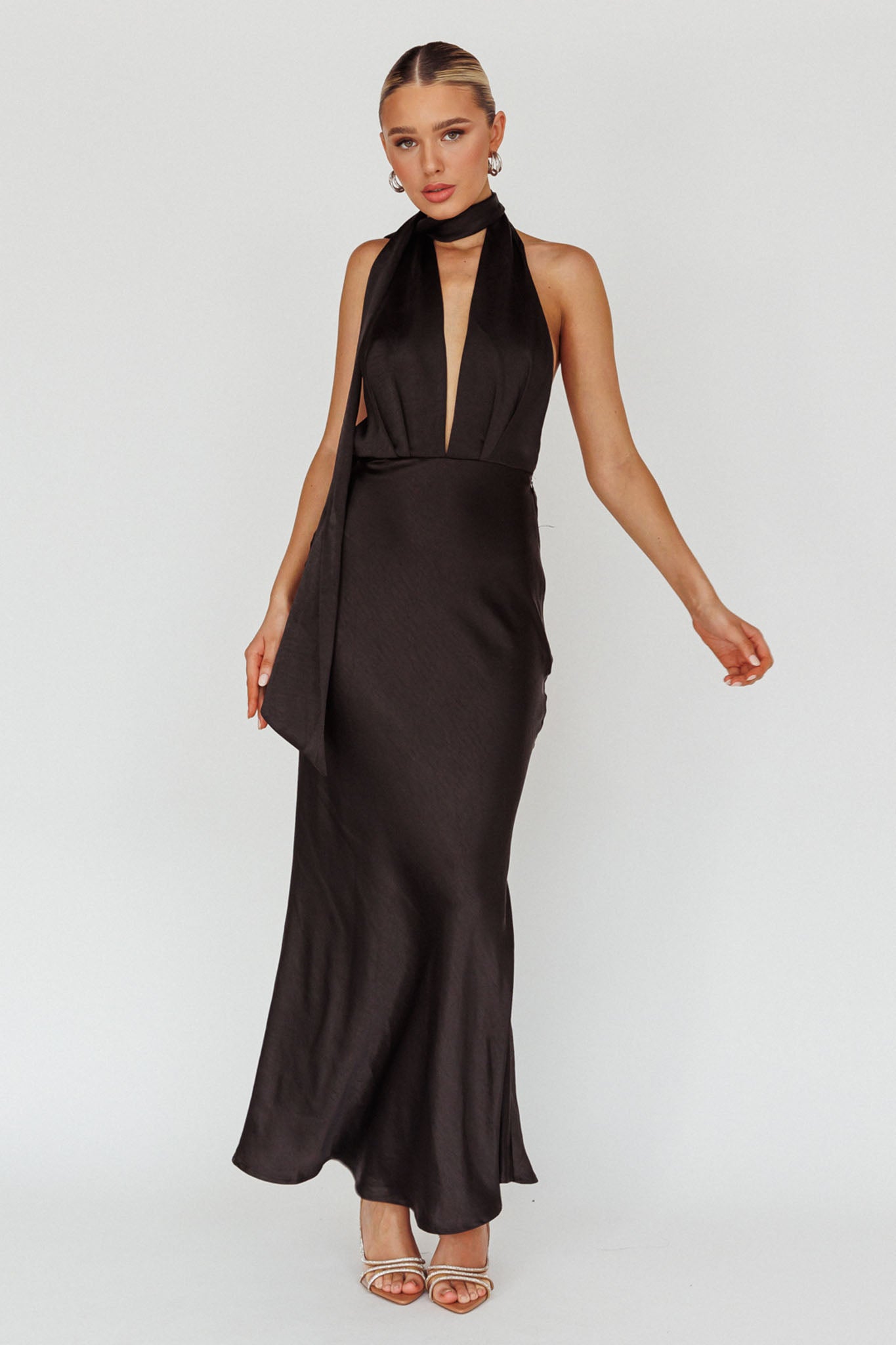 Italia Azure Halterneck Maxi Dress Black-Maymioy
