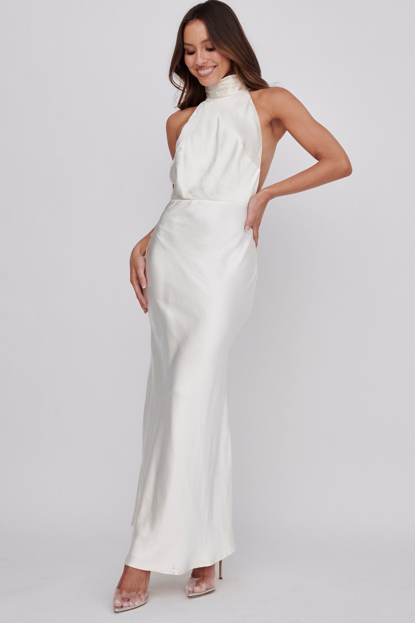 Italia Azure Halterneck Pearl Back Maxi Dress Oyster-Maymioy
