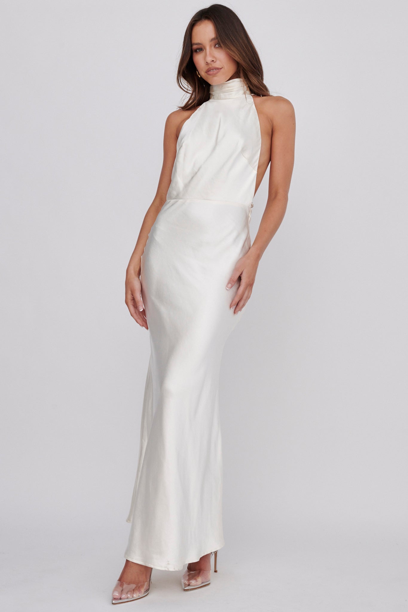 Italia Azure Halterneck Pearl Back Maxi Dress Oyster-Maymioy