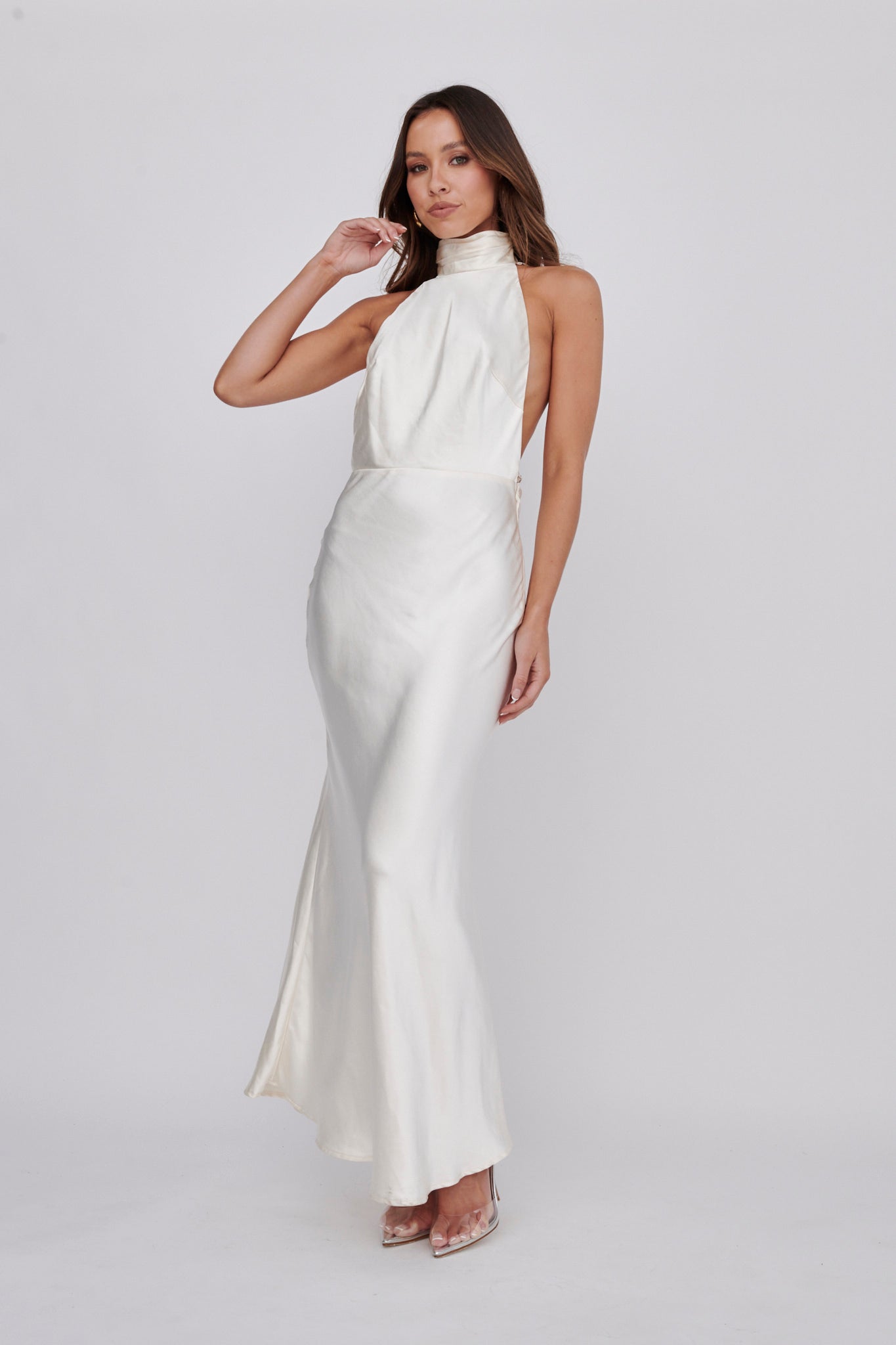 Italia Azure Halterneck Pearl Back Maxi Dress Oyster-Maymioy