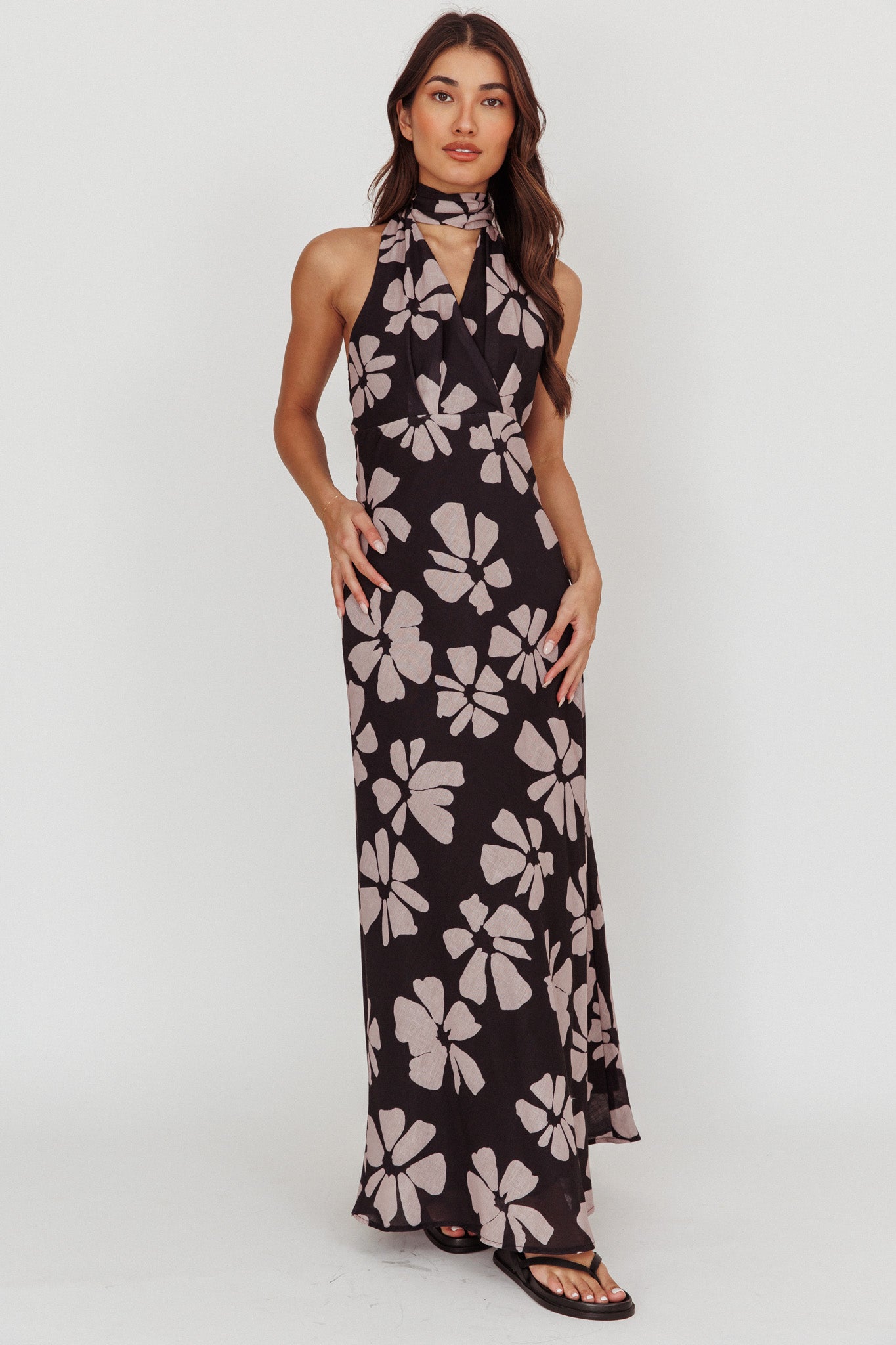 Italia Azure Halterneck Floral Maxi Dress Black-Maymioy