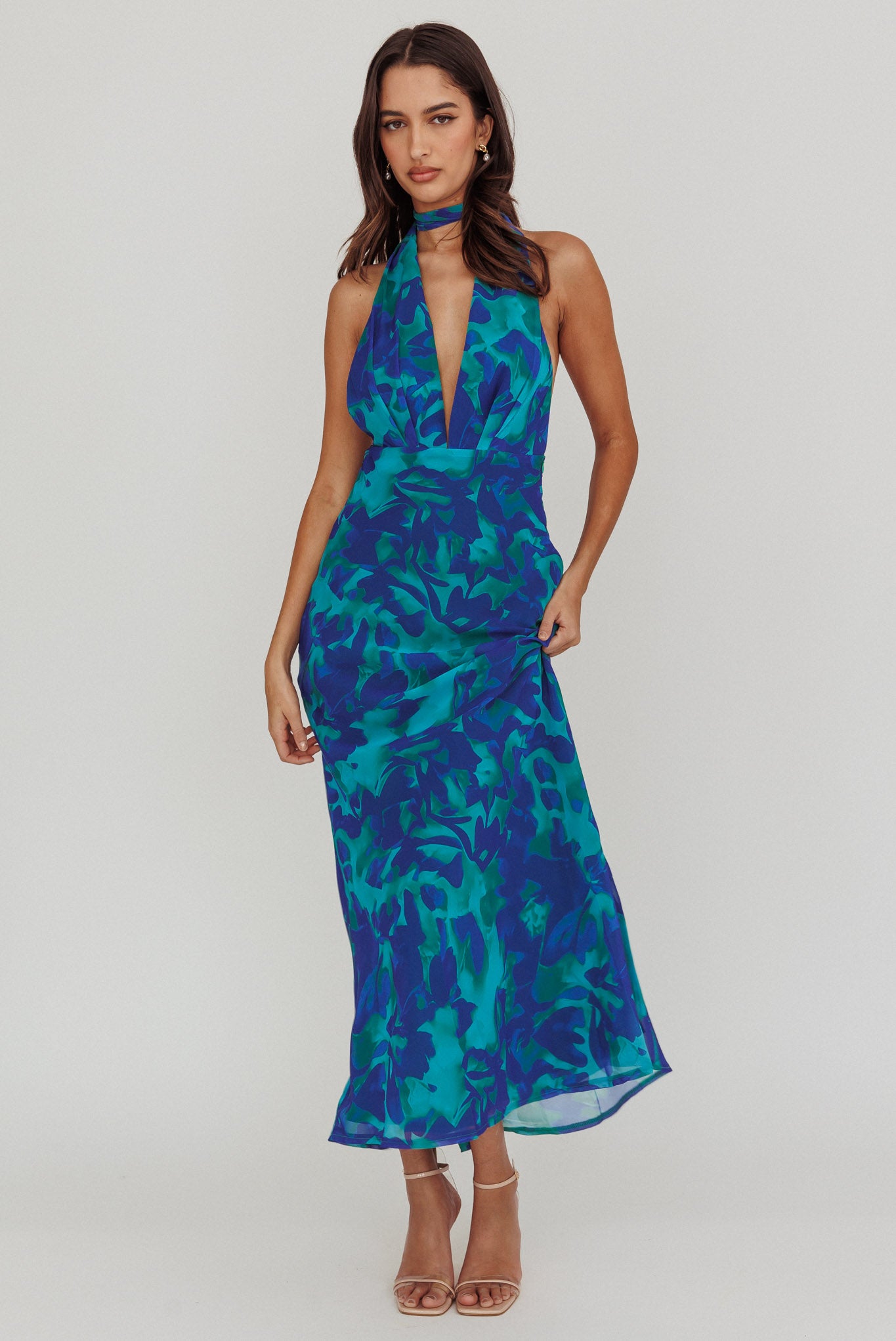 Italia Azure Halterneck Maxi Dress Abstract Blue-Maymioy