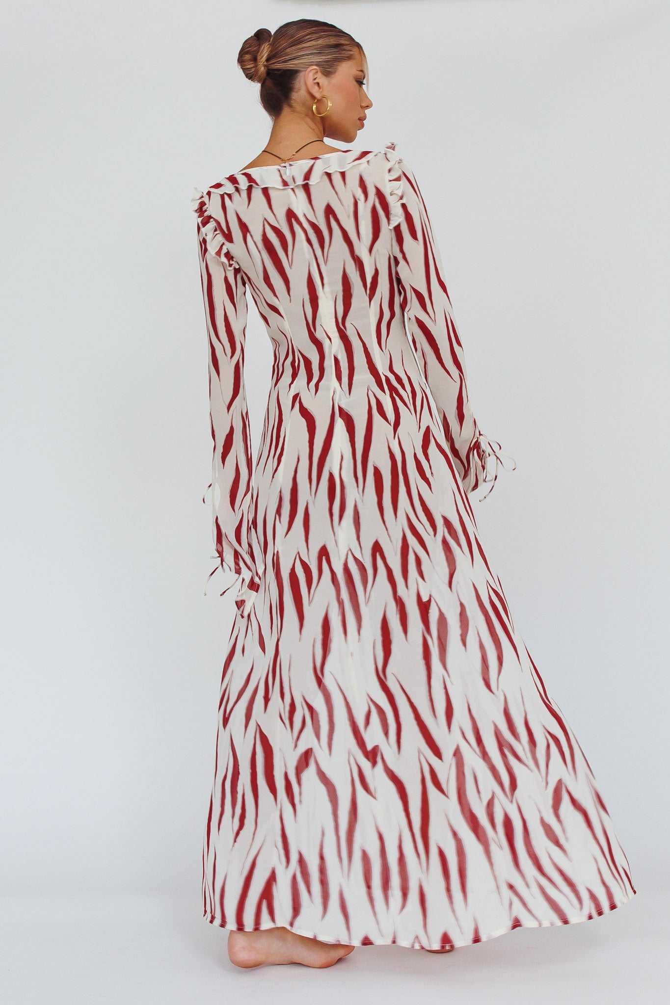 Oasis Moon Frill Trim Maxi Dress Printed Ruby-Maymioy