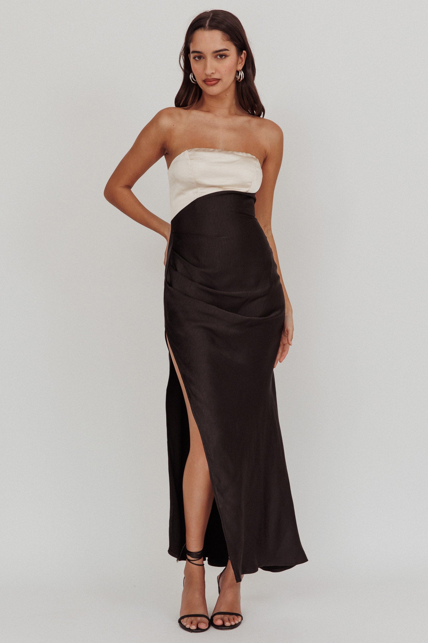 Kamillia Strapless Split Maxi Dress Black-Maymioy