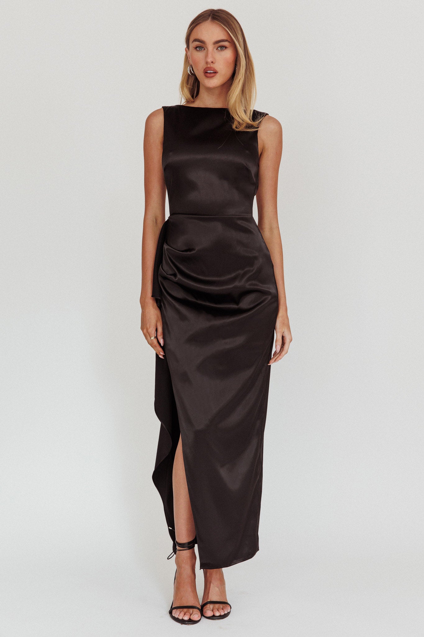 Kamillia Boat Neck Split Maxi Dress Black-Maymioy