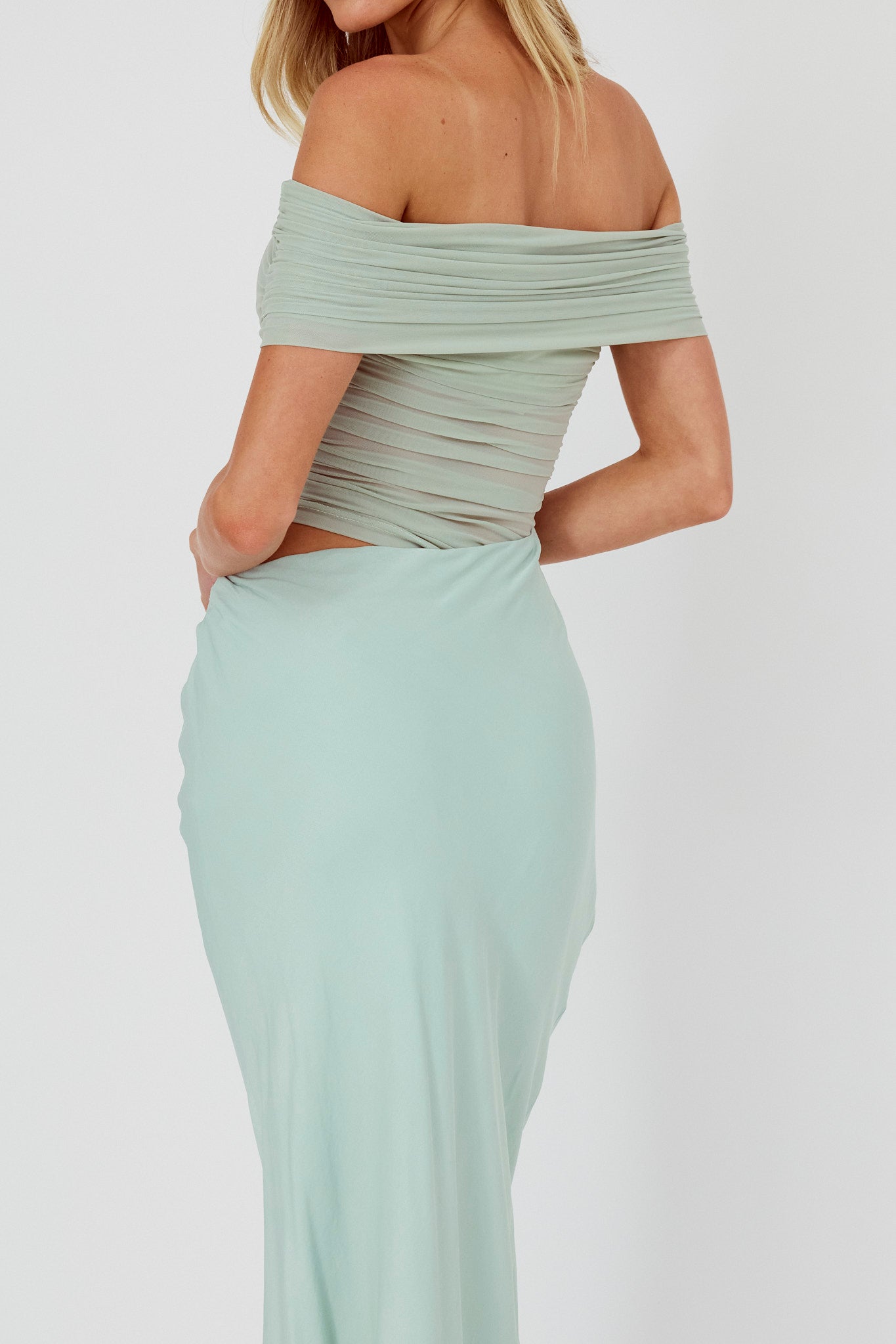 Lorely Off-Shoulder Midi Dress Sage-Maymioy