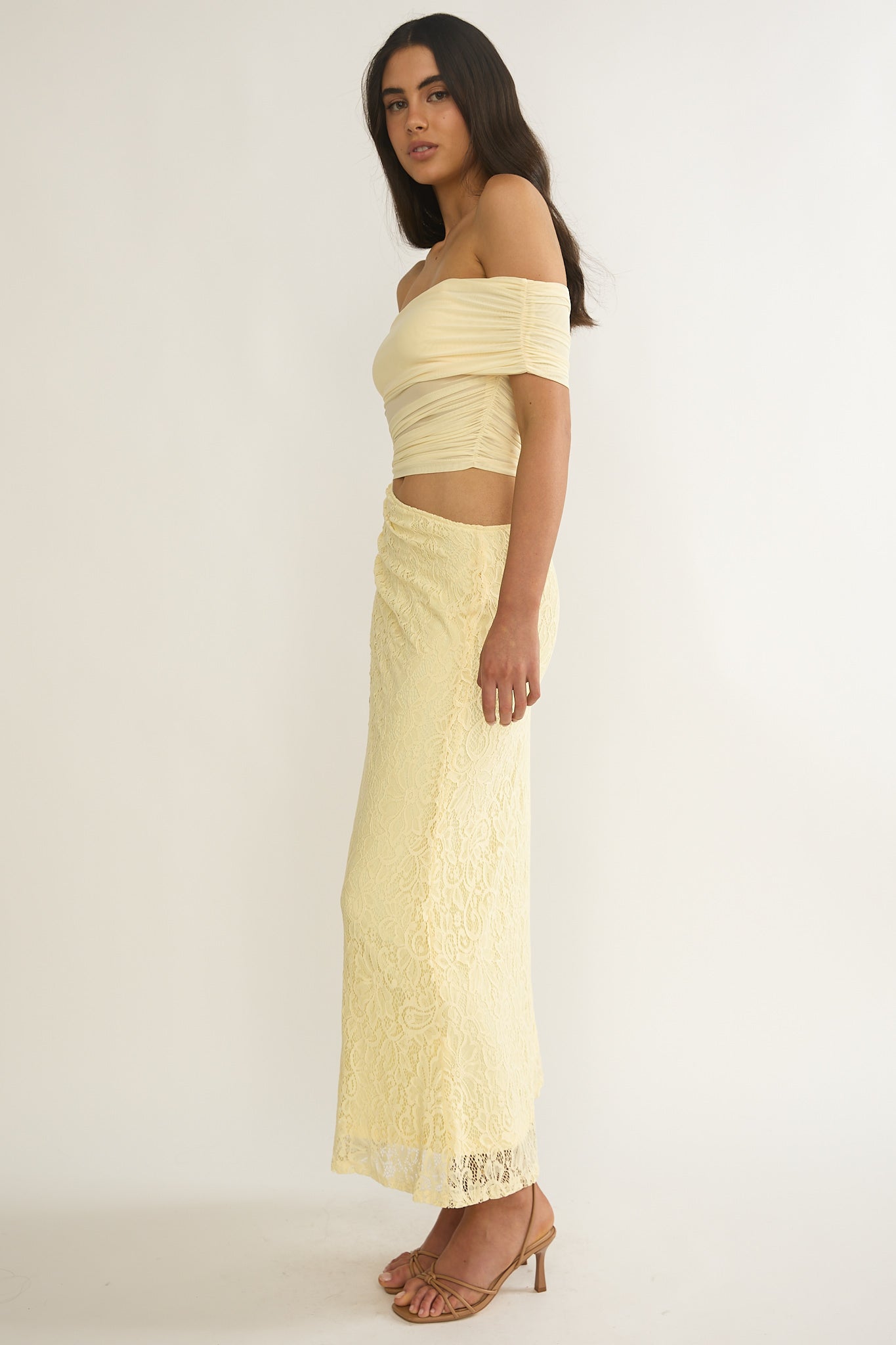 Lorely Off-Shoulder Lace Maxi Dress Butter-Maymioy