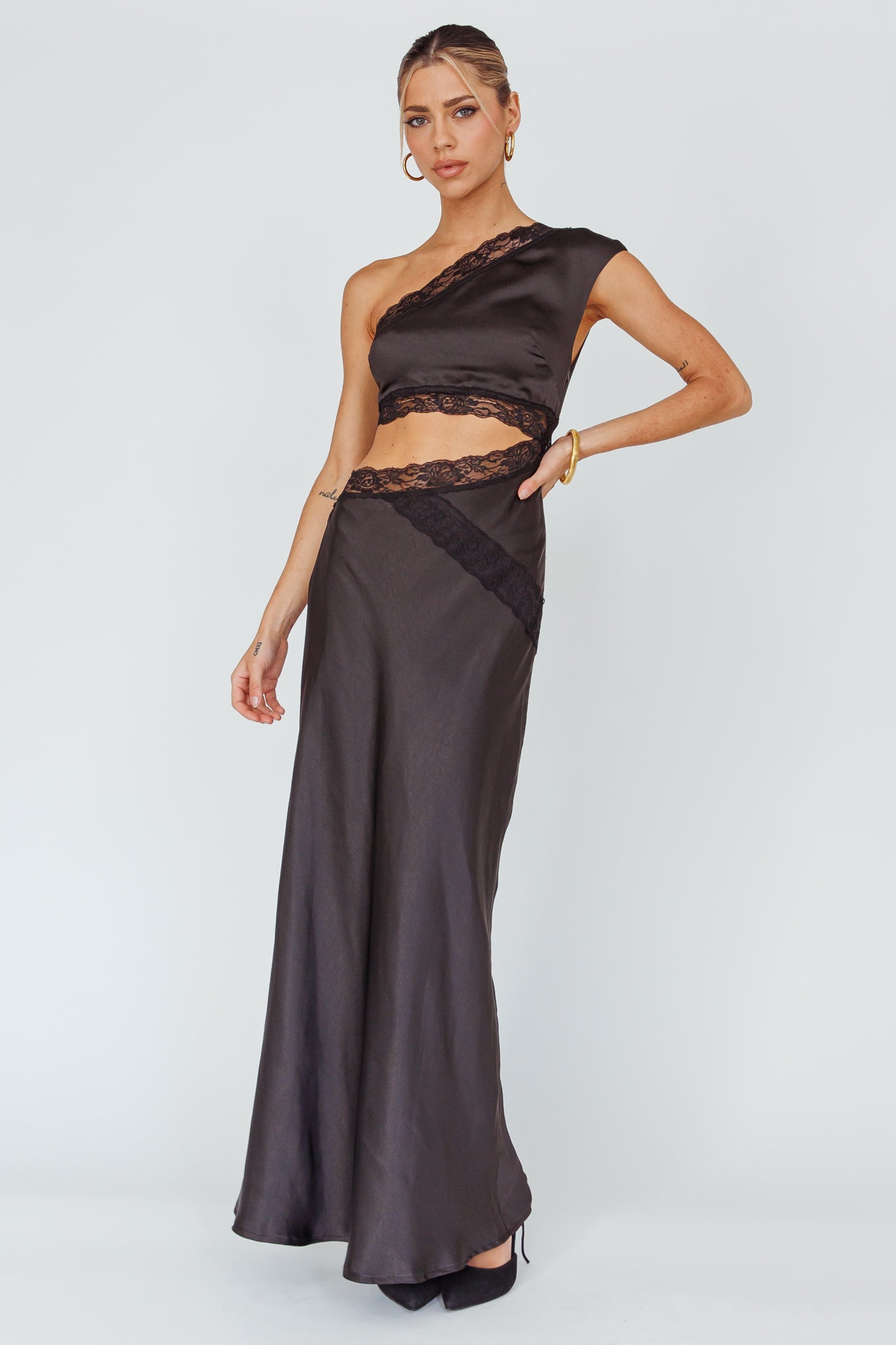 Mahli One-Shoulder Maxi Dress Black-Maymioy