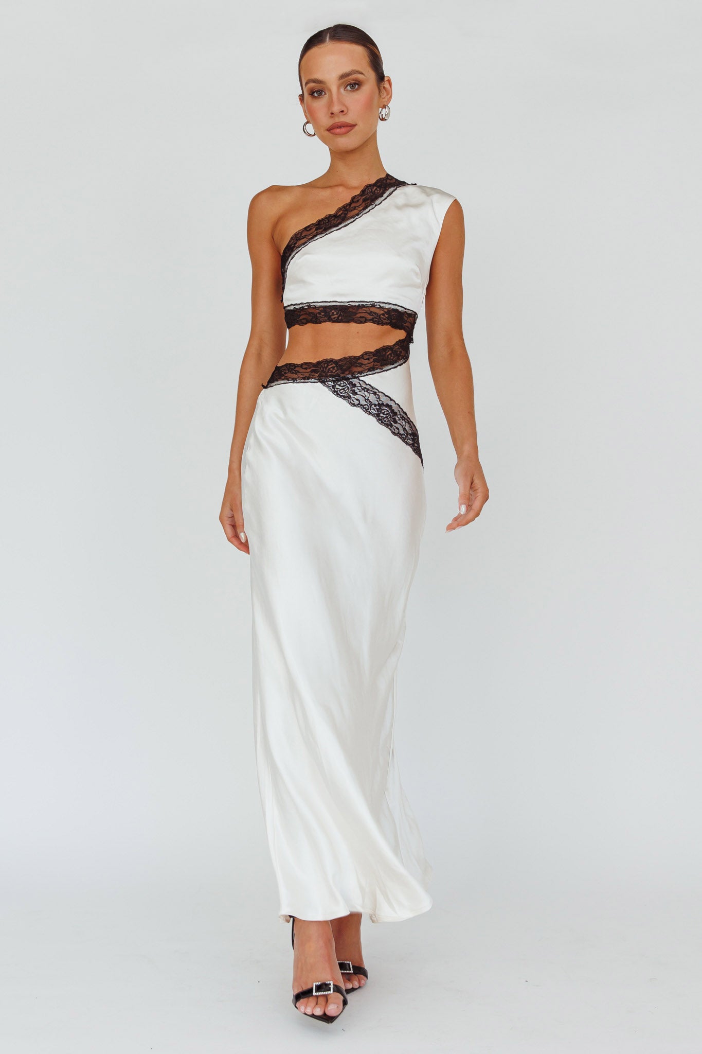 Mahli One-Shoulder Maxi Dress Champagne-Maymioy