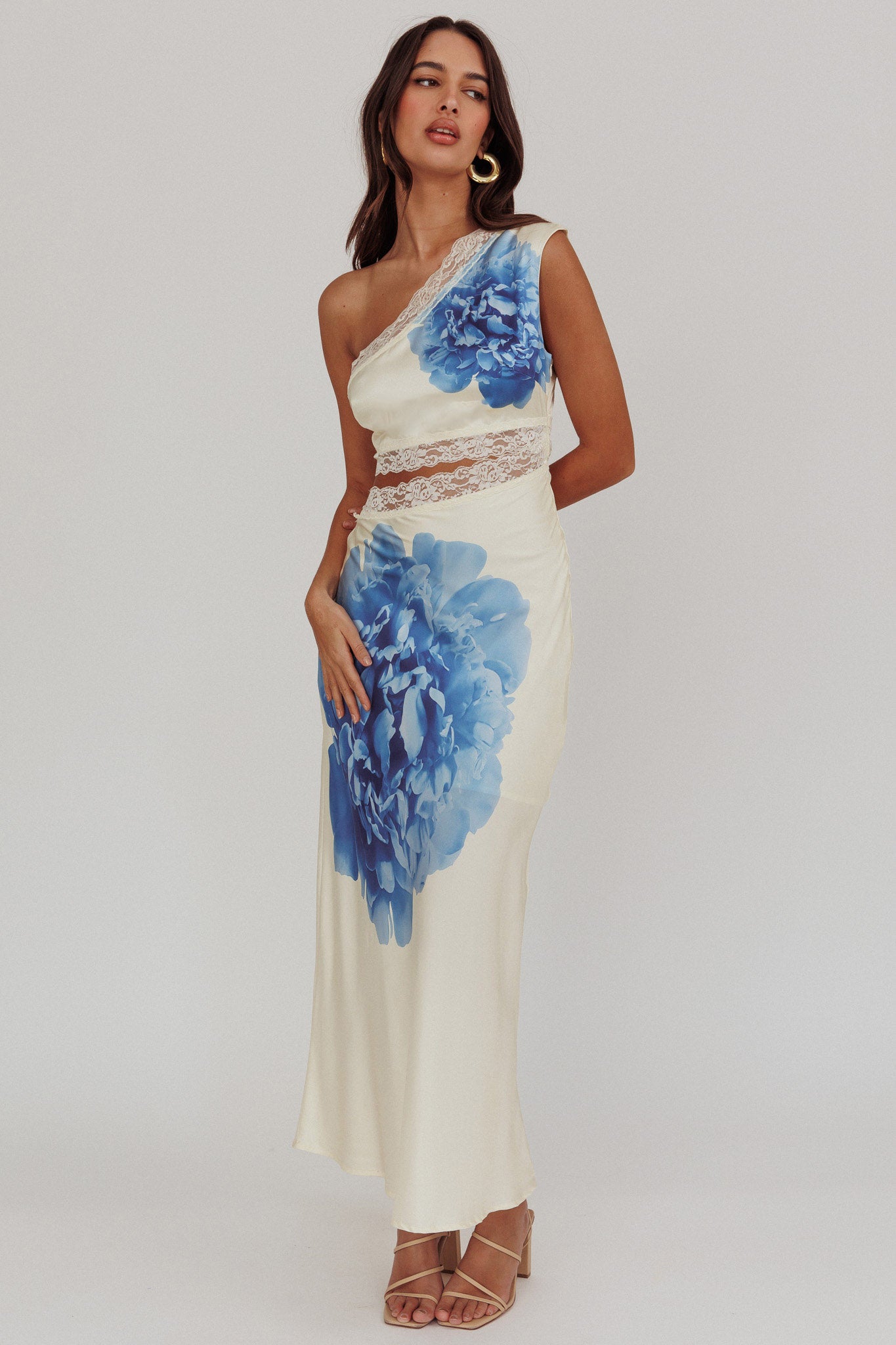 Mahli One-Shoulder Cut-Out Maxi Dress Ivory-Maymioy