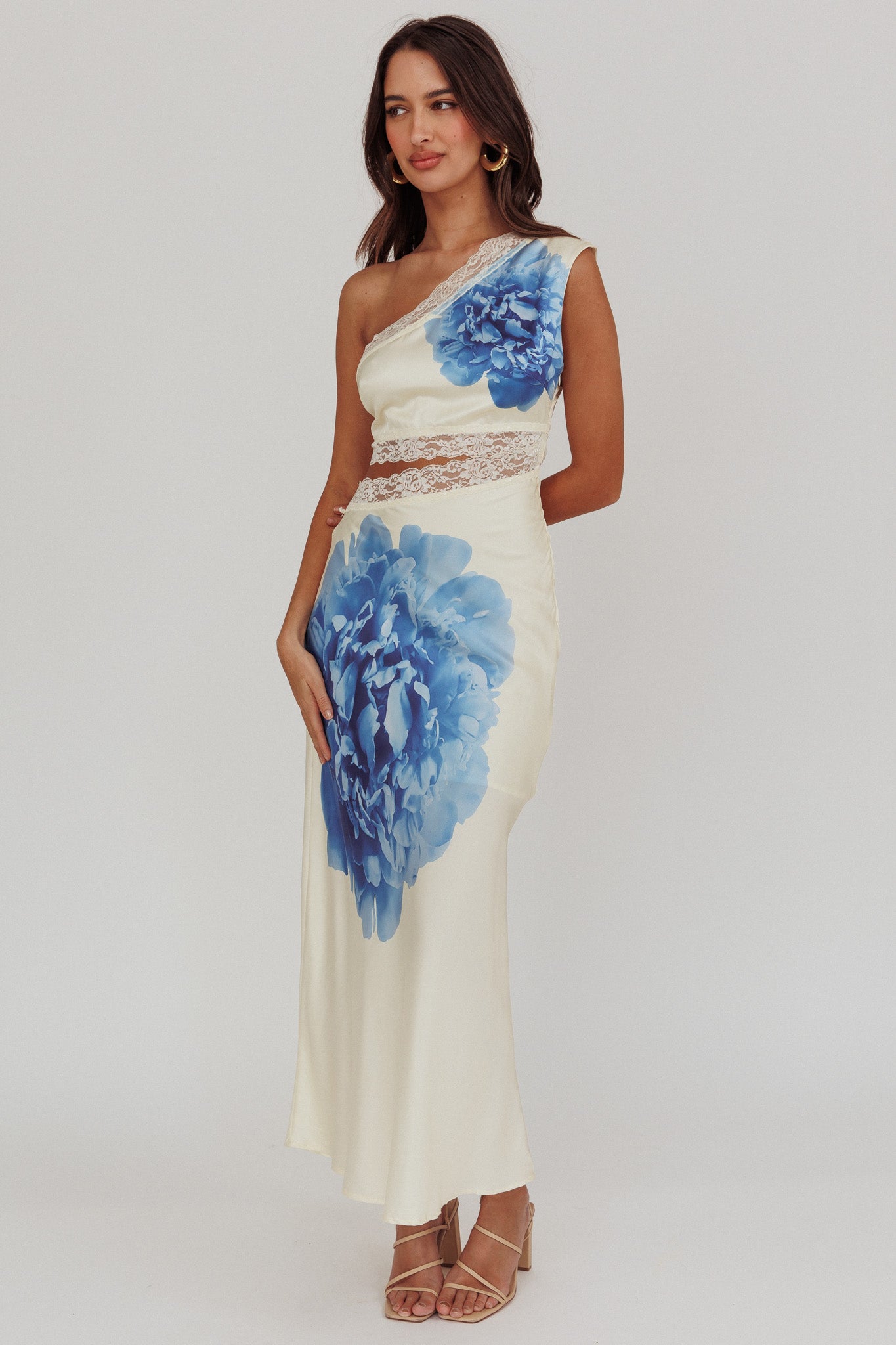 Mahli One-Shoulder Cut-Out Maxi Dress Ivory-Maymioy