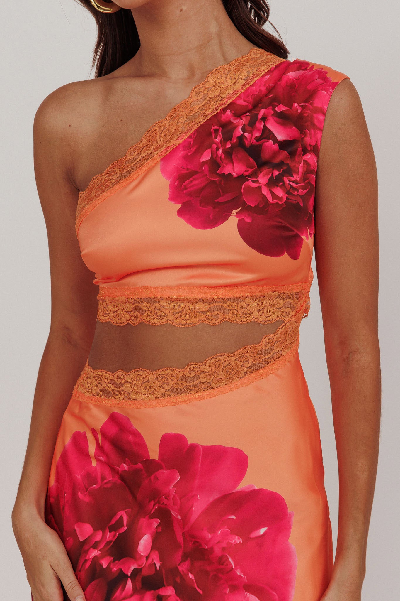 Mahli One-Shoulder Cut-Out Maxi Dress Orange-Maymioy