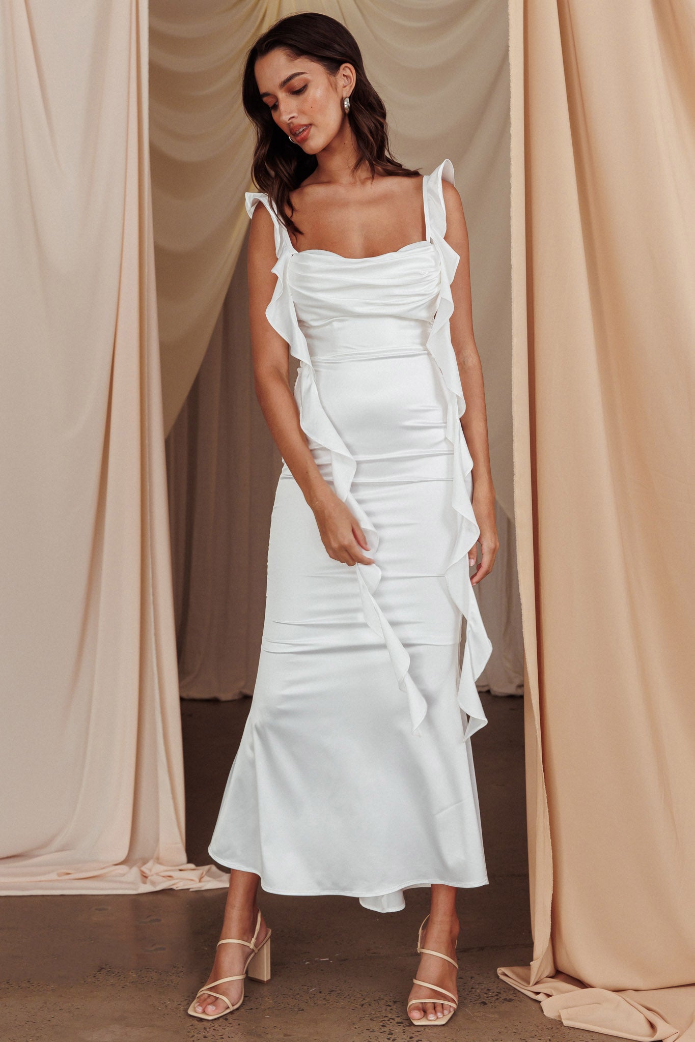 Blushing Ruffle Trim Midi Dress Oyster-Maymioy