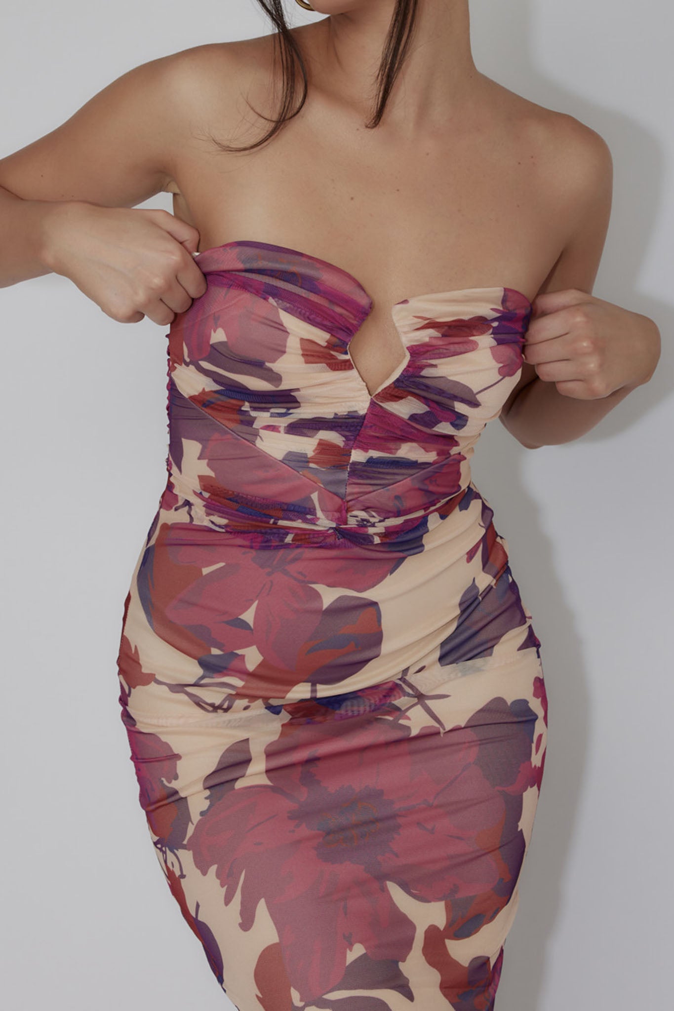 Lahita Strapless Midi Dress Floral Plum-Maymioy