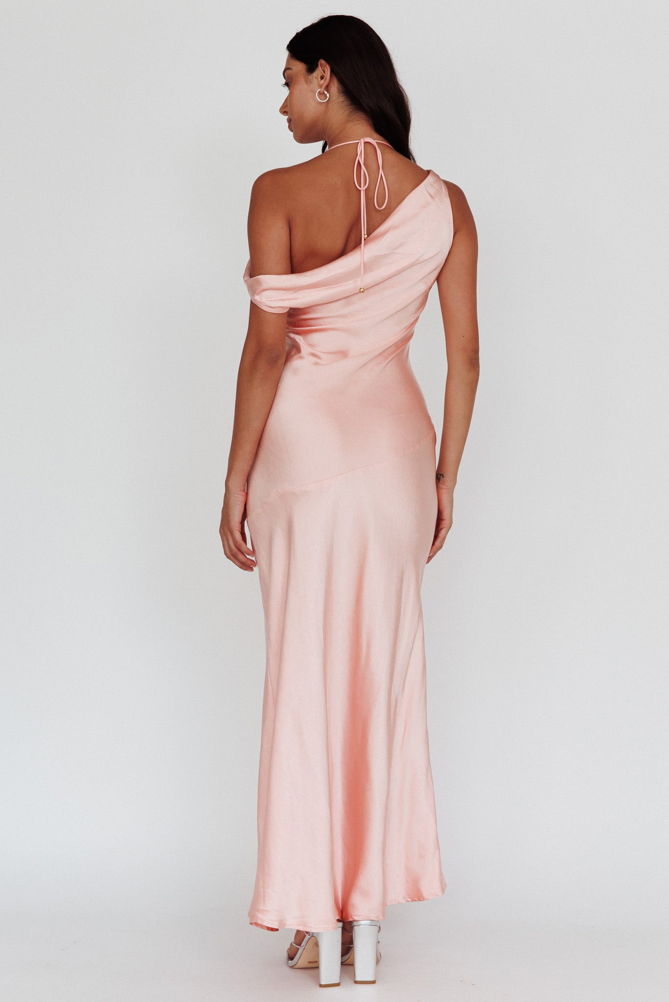 Etienne Off-Shoulder Halter Midi Dress Shimmer Pink-Maymioy