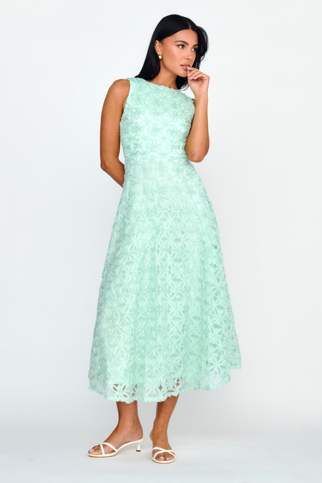 Dianne Sleeveless Embellished Midi Dress Mint-Maymioy
