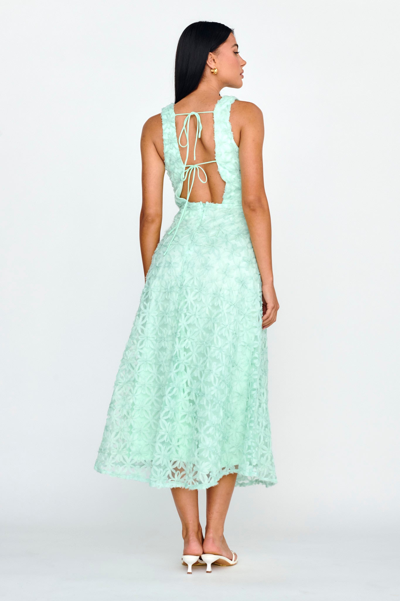Dianne Sleeveless Embellished Midi Dress Mint-Maymioy