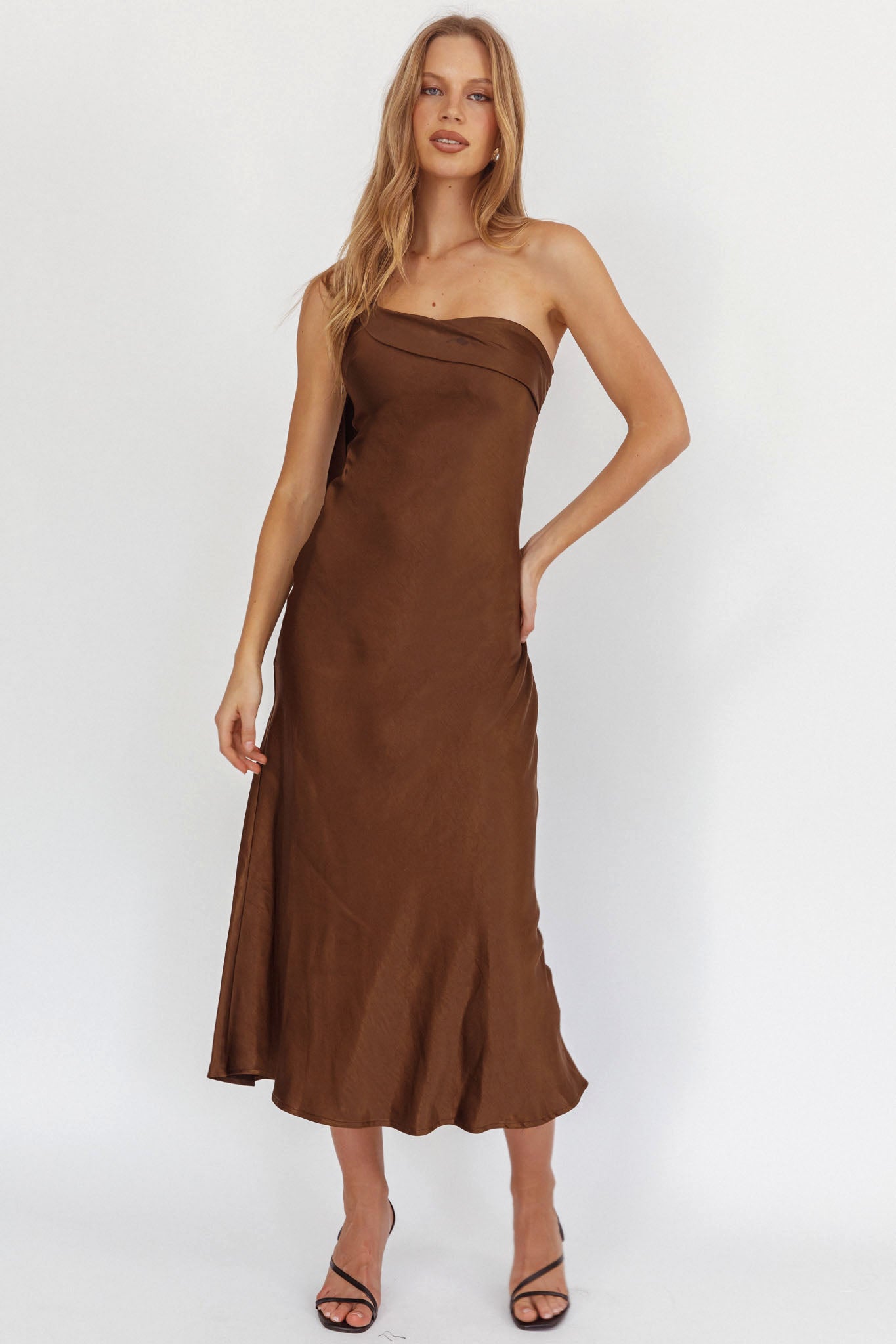Carmel One-Shoulder Sash Maxi Dress Chocolate-Maymioy