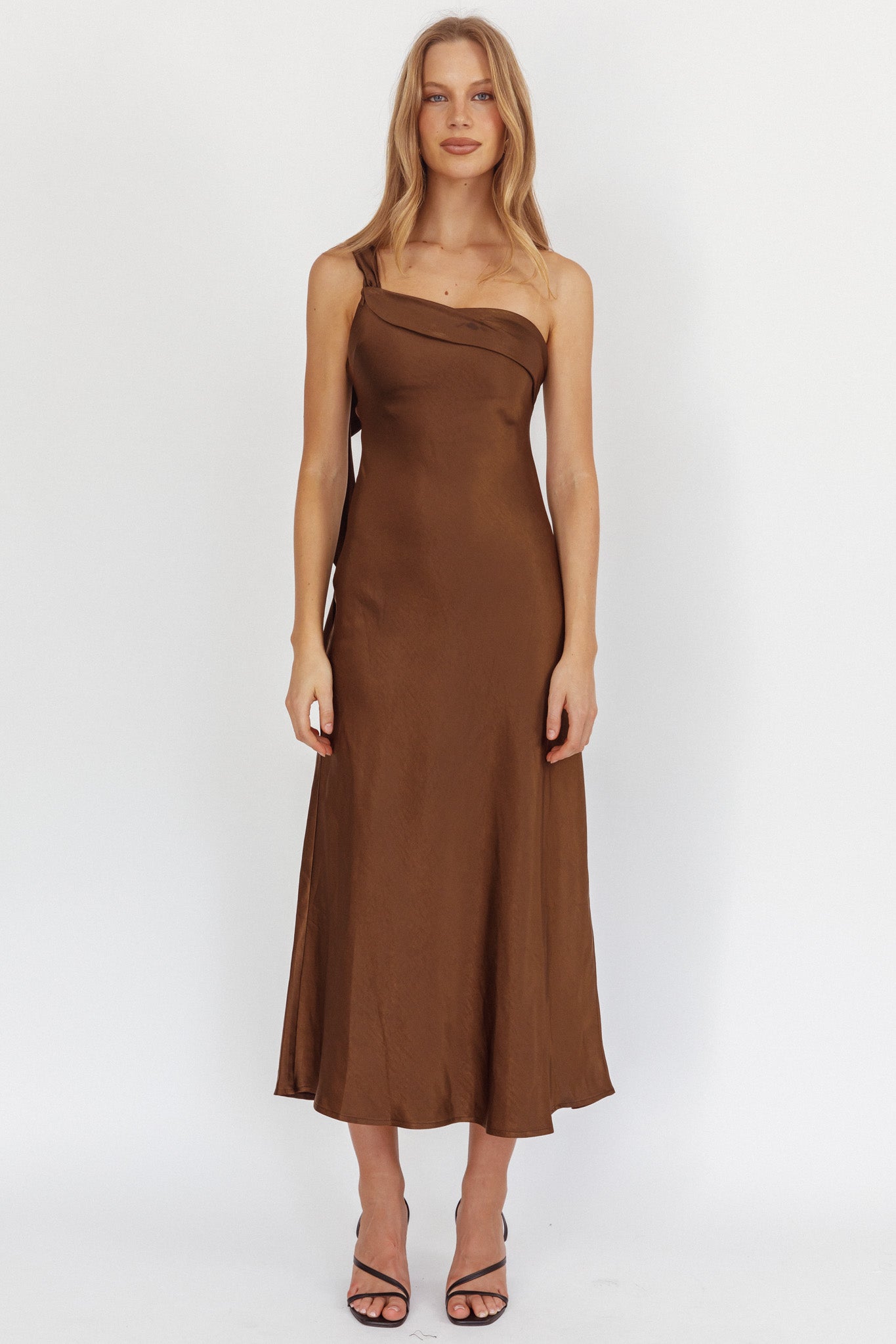 Carmel One-Shoulder Sash Maxi Dress Chocolate-Maymioy