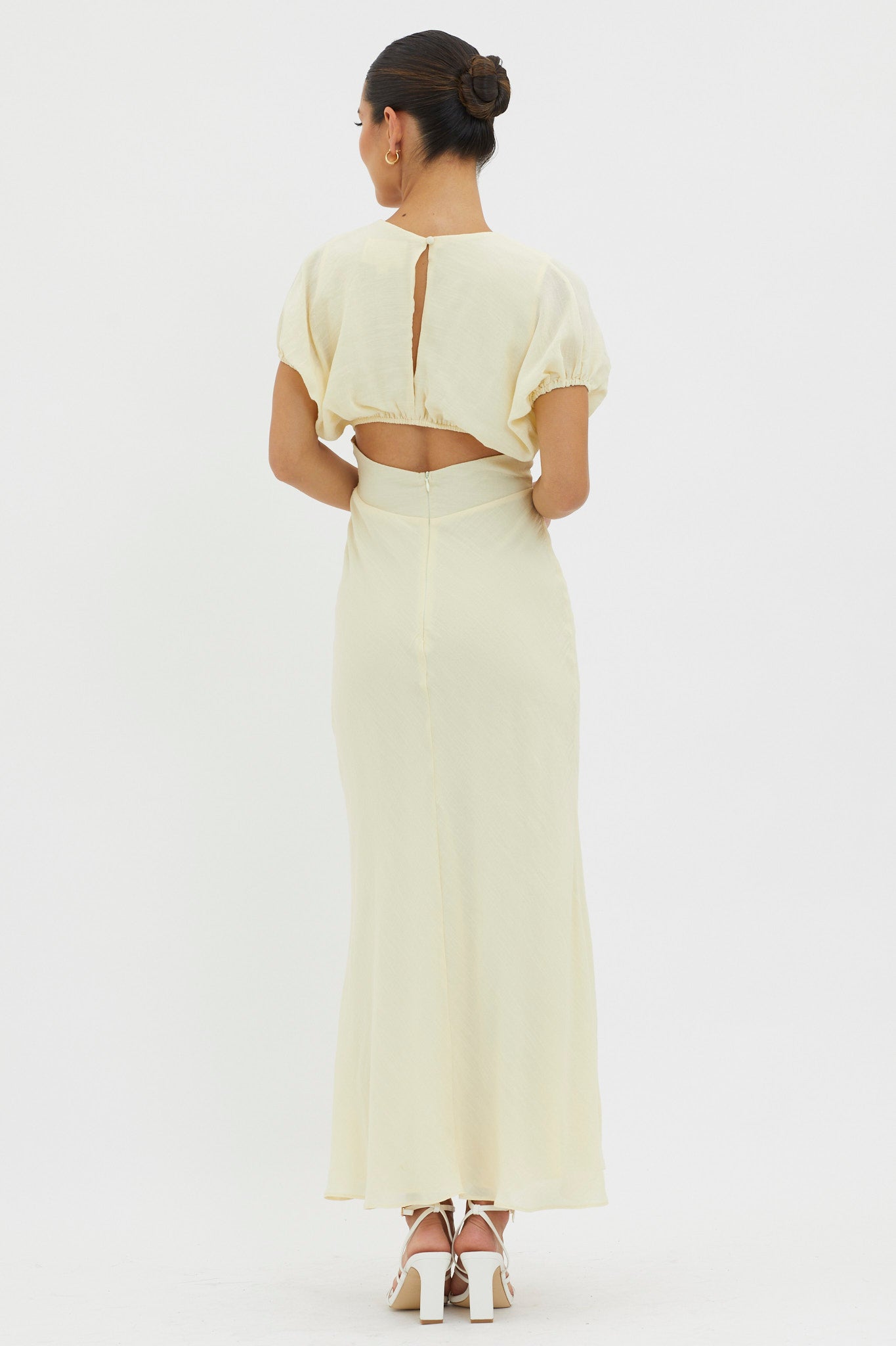 Dare To Live V-Neck Maxi Dress Butter-Maymioy