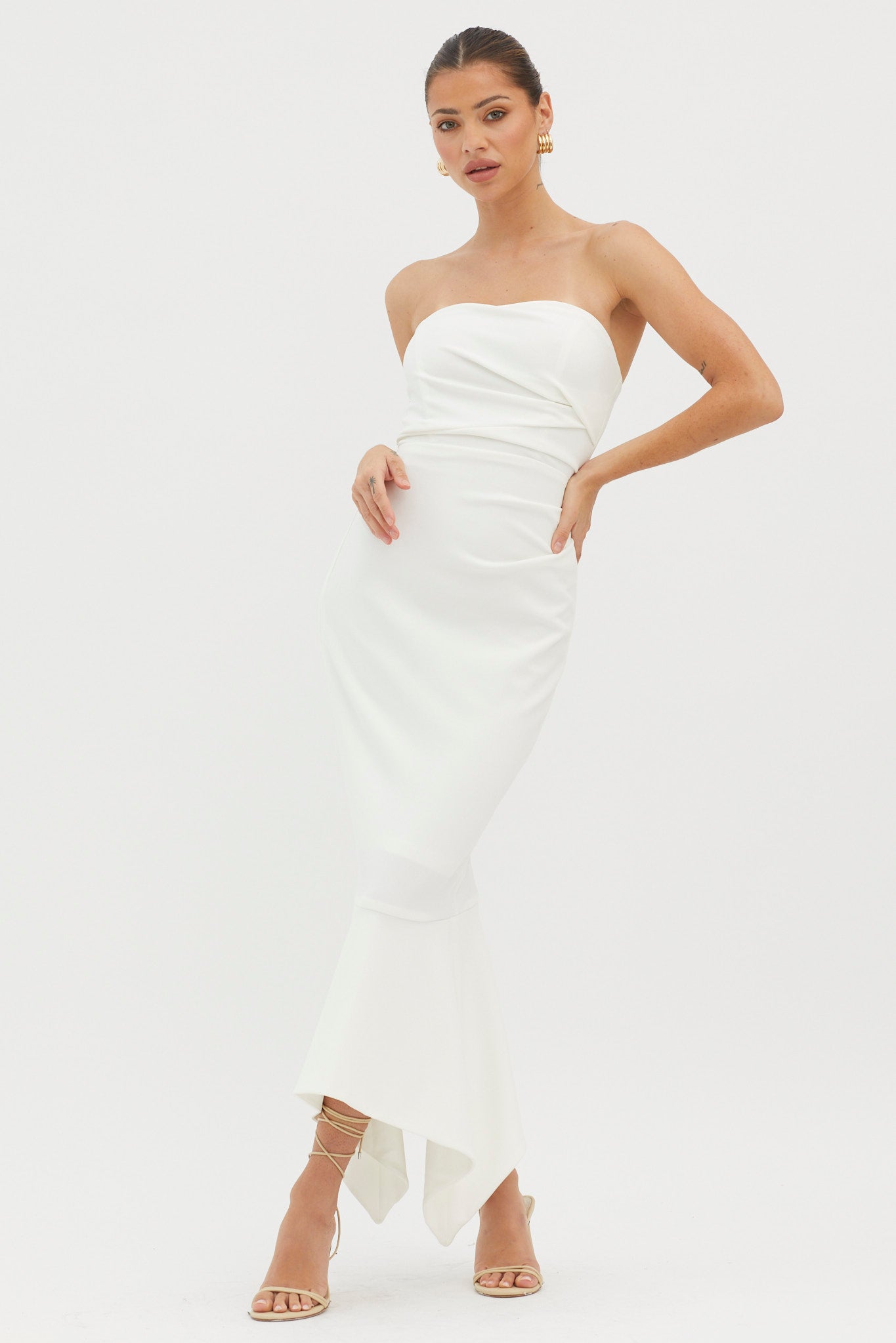 Sharona Strapless Gathered Midi Dress White-Maymioy