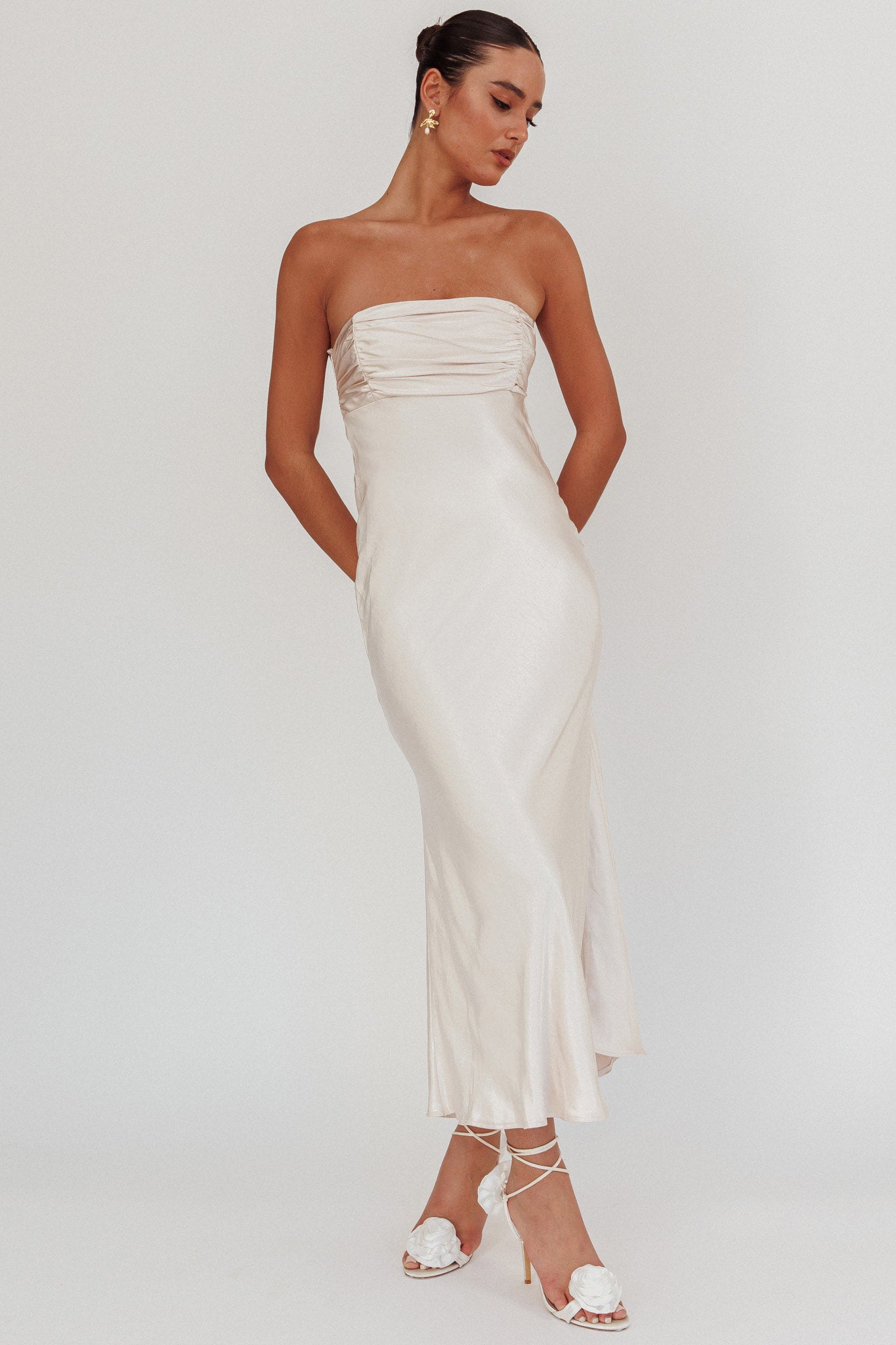 Moon Song Strapless Laced Back Dress Champagne-Maymioy