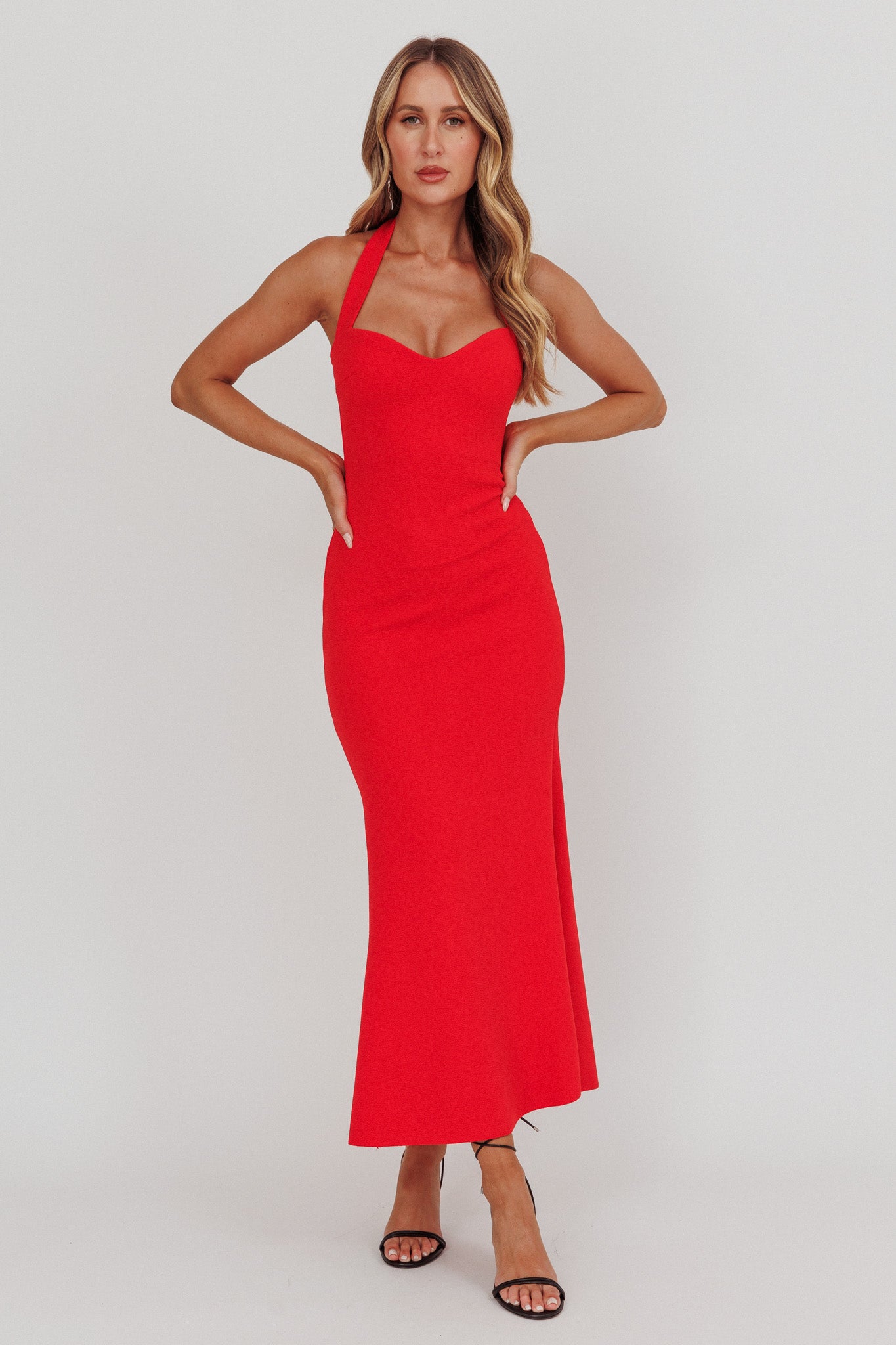Fire Of Stars Halterneck Maxi Dress Red-Maymioy