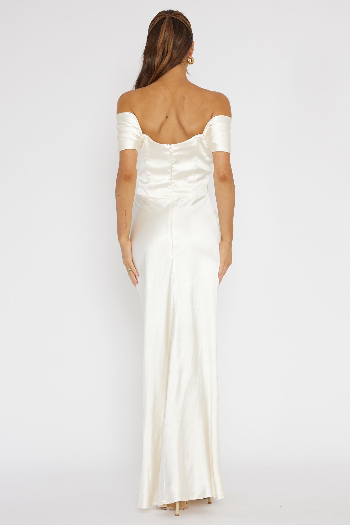 Katrina Off Shoulder Maxi Dress Butter-Maymioy