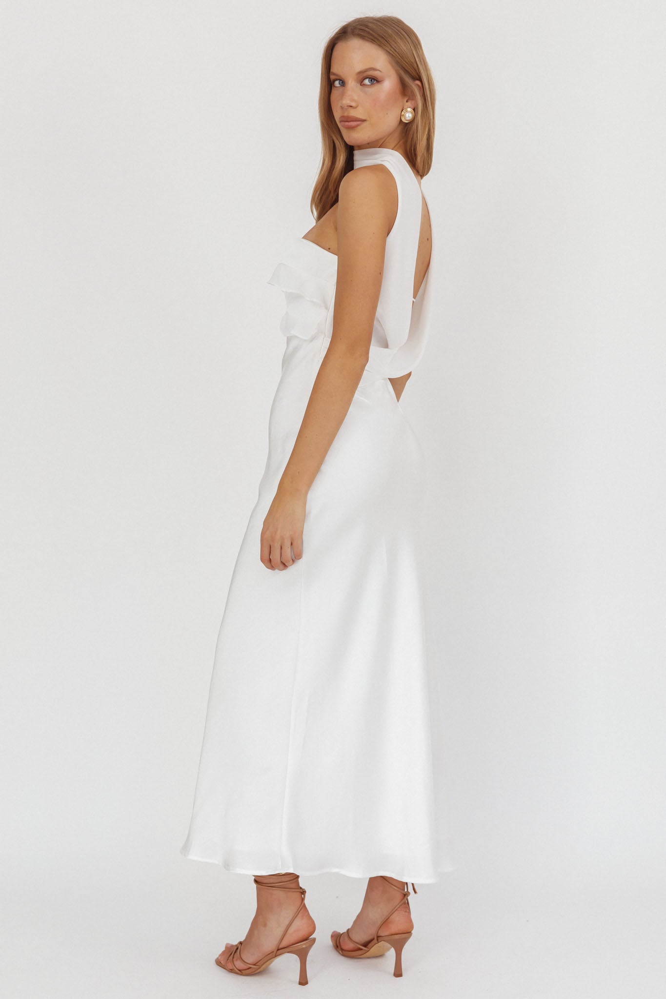 Damsel Reverse Halter Frill Trim Maxi Dress White-Maymioy
