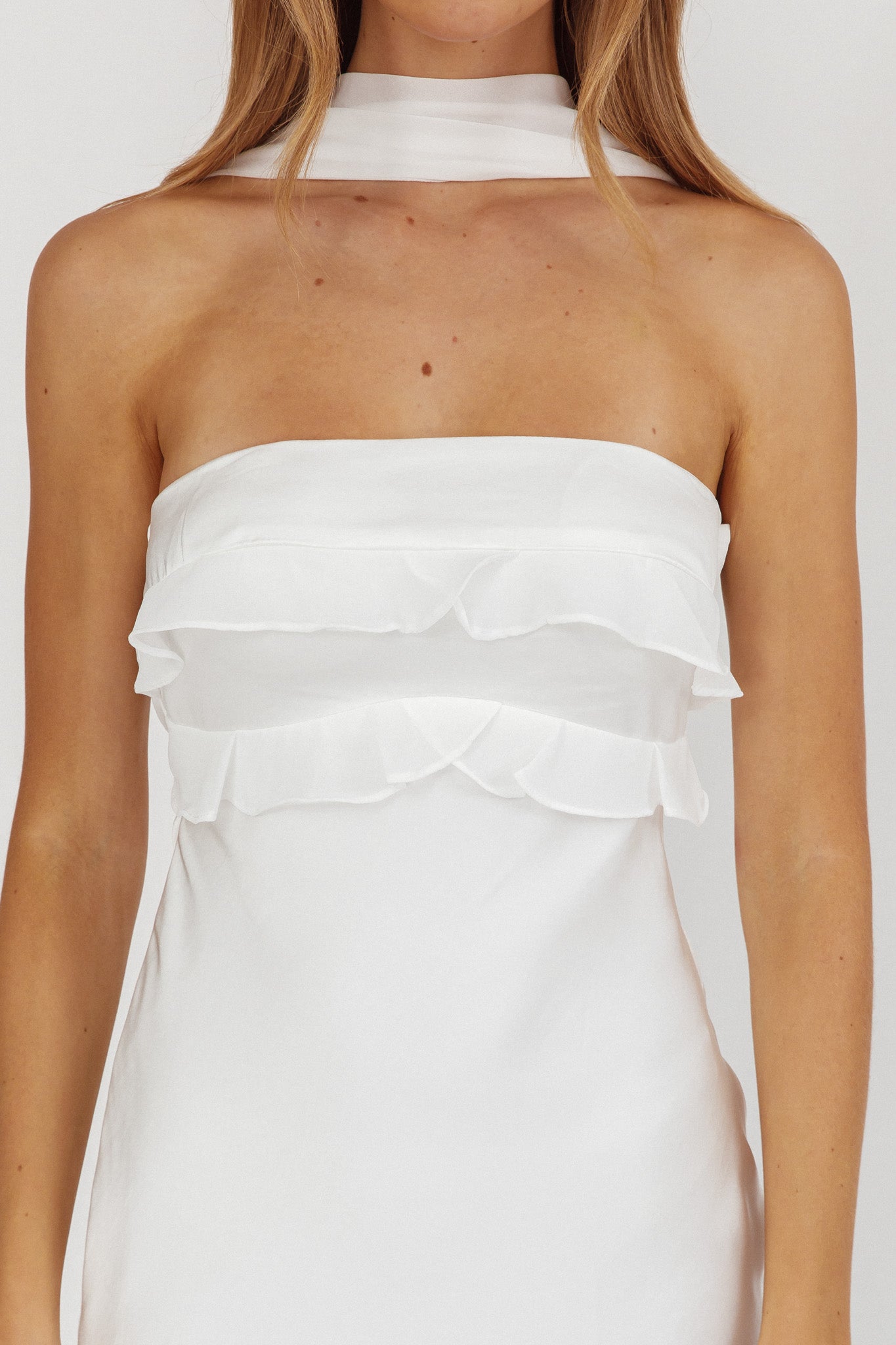Damsel Reverse Halter Frill Trim Maxi Dress White-Maymioy